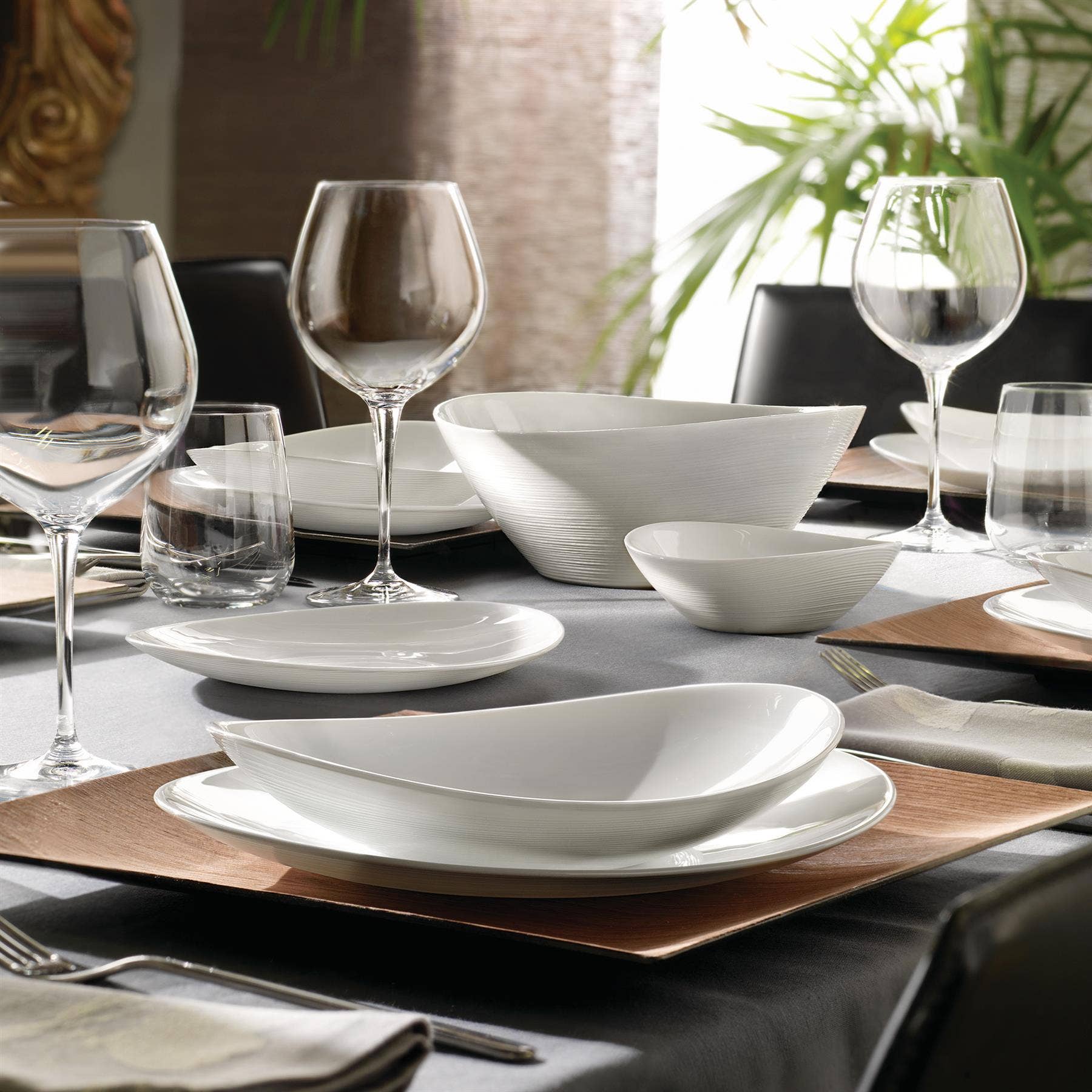 Rinkit Ltd - Wholesale Kom - Witte Prometeo ovale glazen salade schaal 25 cm - Bormioli Rocc2