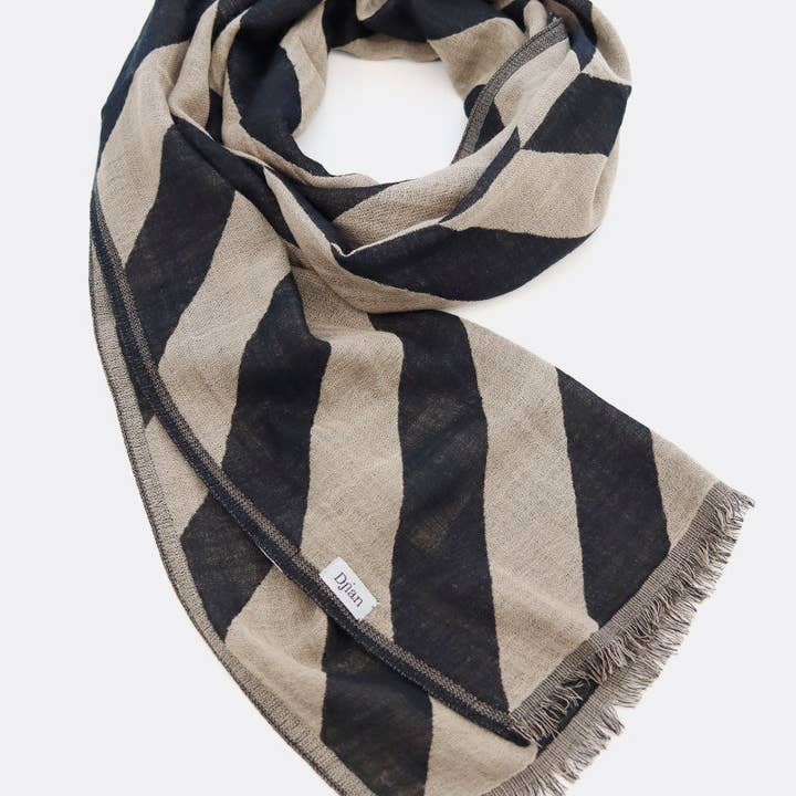 Djian - Wholesale Scarf - Women's - Scarf made of merino wool – BOLD STRIPES Jacquard1