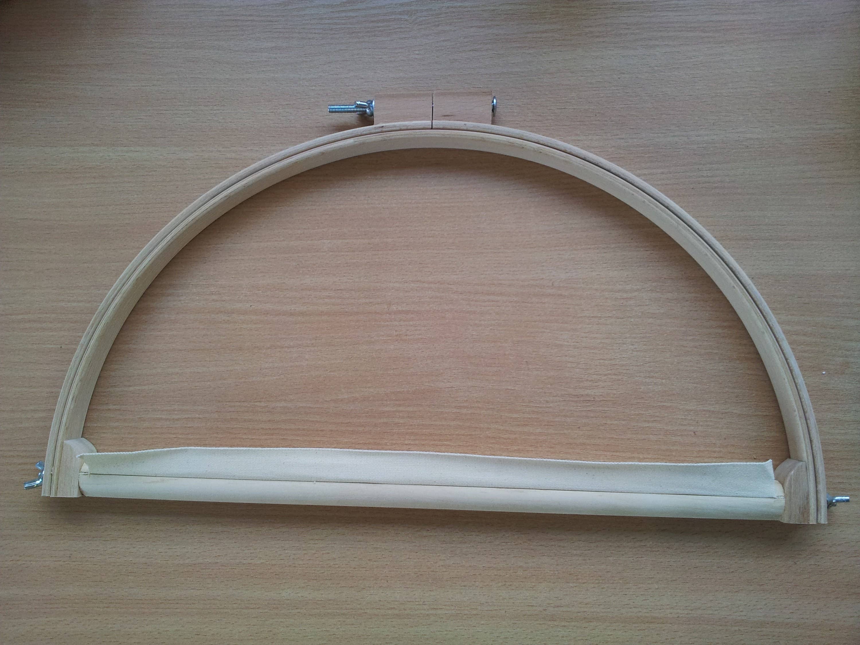 SGN Group LTD - Wholesale Embroidery/Cross Stitch Supplies - Quilting  half frame, wooden quilt stand, embroidery holder1