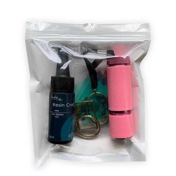 Jewelry Made by Me - Wholesale DIY Craft Kit - UV Resin Discovery Kit