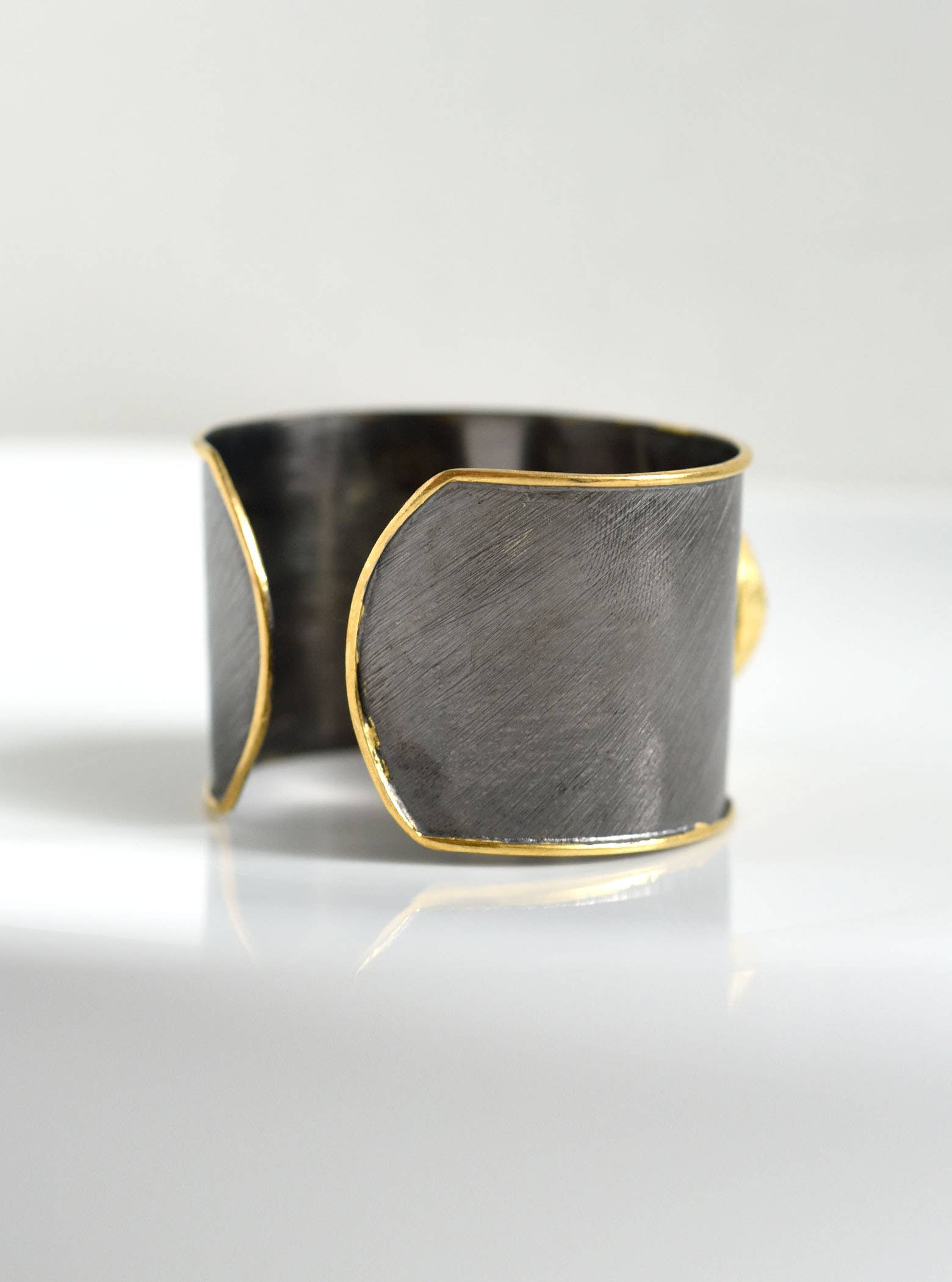 FELIX Z DESIGNS - Wholesale Cuff Bracelet - Adjustable Two Tone Stone Cuff Bangle5