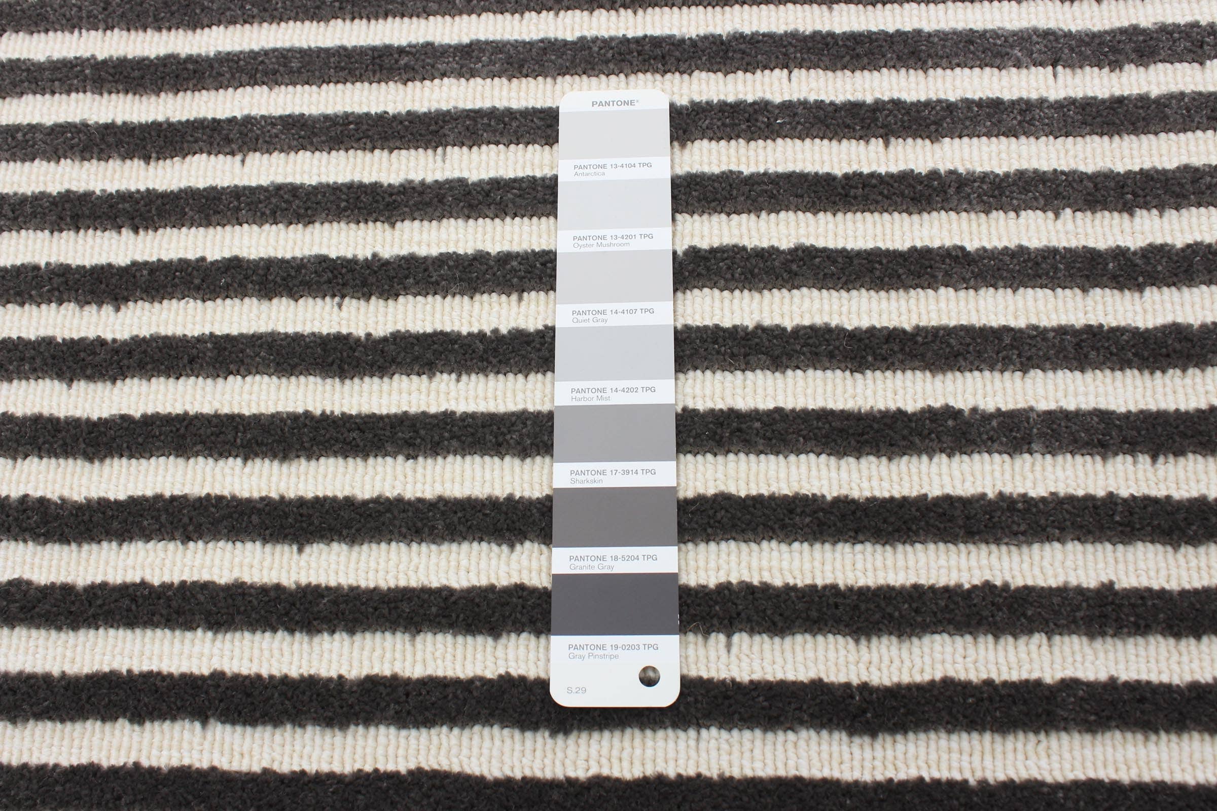 Gris Tapis Trona Grey en vente sur Faire3