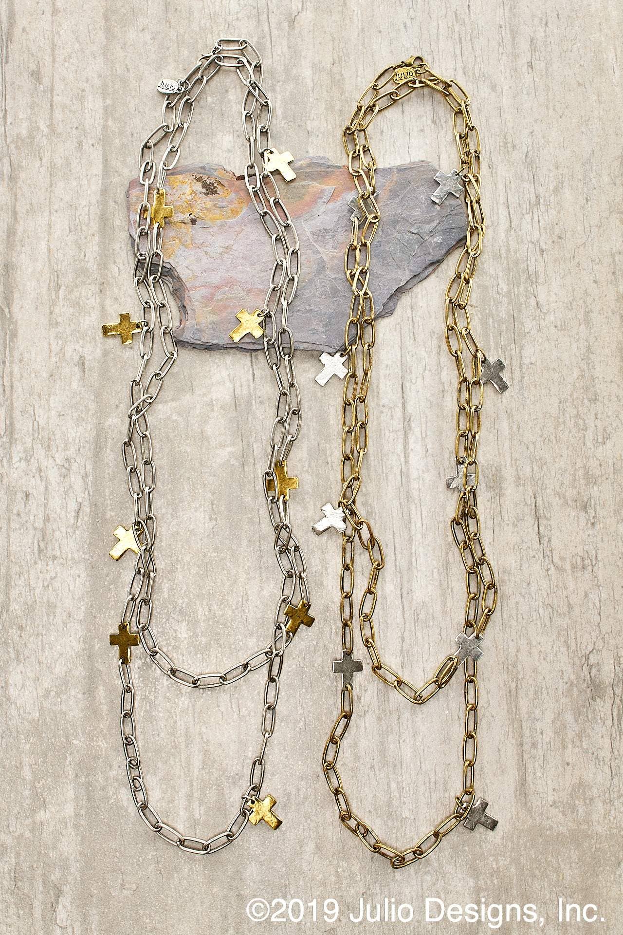 Julio Designs – wholesale Hänge-/berlockhalsband – Mejram Lång Gem Paperclip Kedja Lager Halsband med Berlocker2