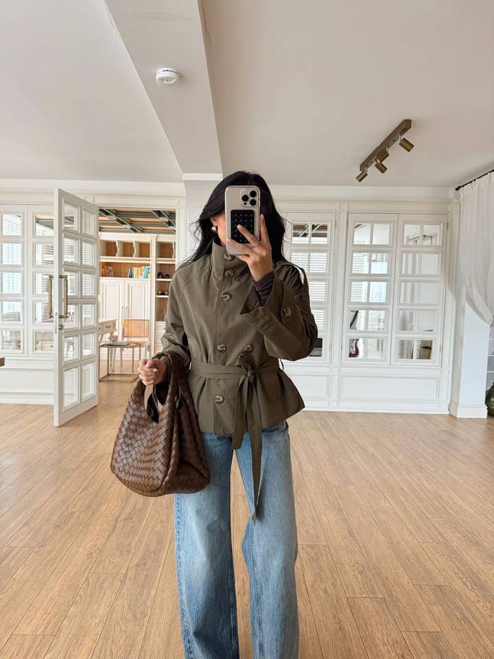 Tencel fabric buttoned crop trenccoat-chic jacket for wholesale by Design company-Fatma Balkir