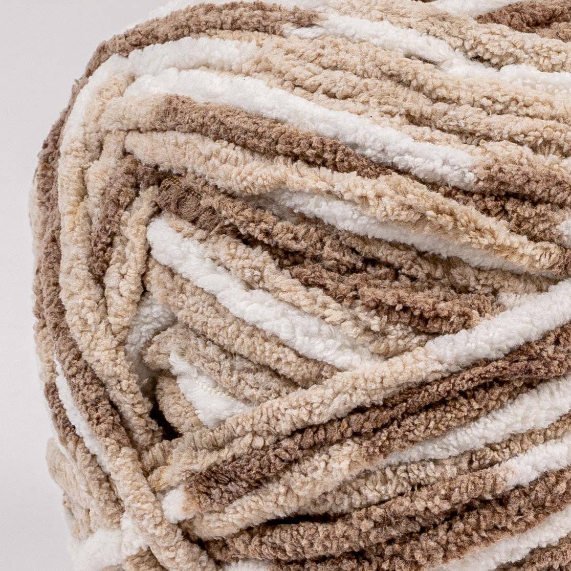 Crafted by Catherine - Wholesale Yarn - Blanket Yarn | 10.5oz/300g | Super Bulky #6 | Pack of 42
