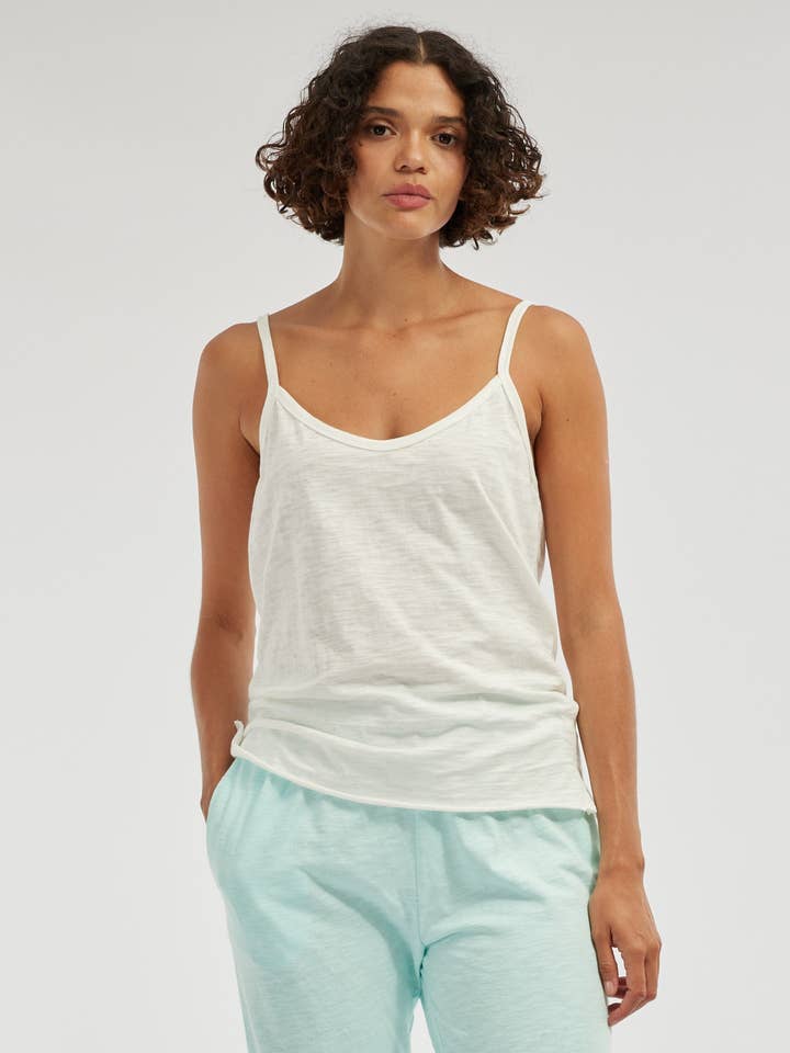 Lise Raw Hem Singlet - Hvid for engroshandel hos Amelius