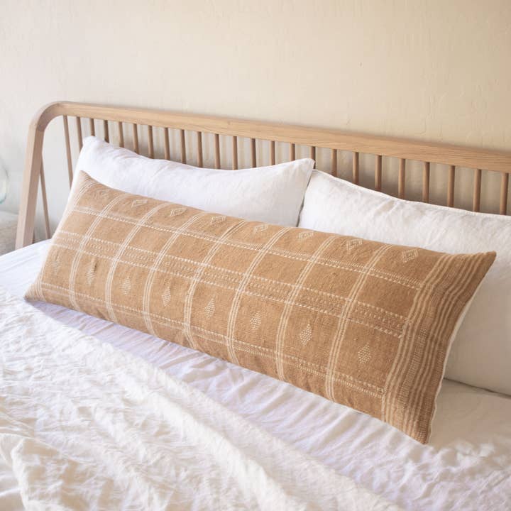 Heddle & Lamm - Wholesale Rugkussen - Hema - XXL lendenbeige indiaanse wollen kussen0