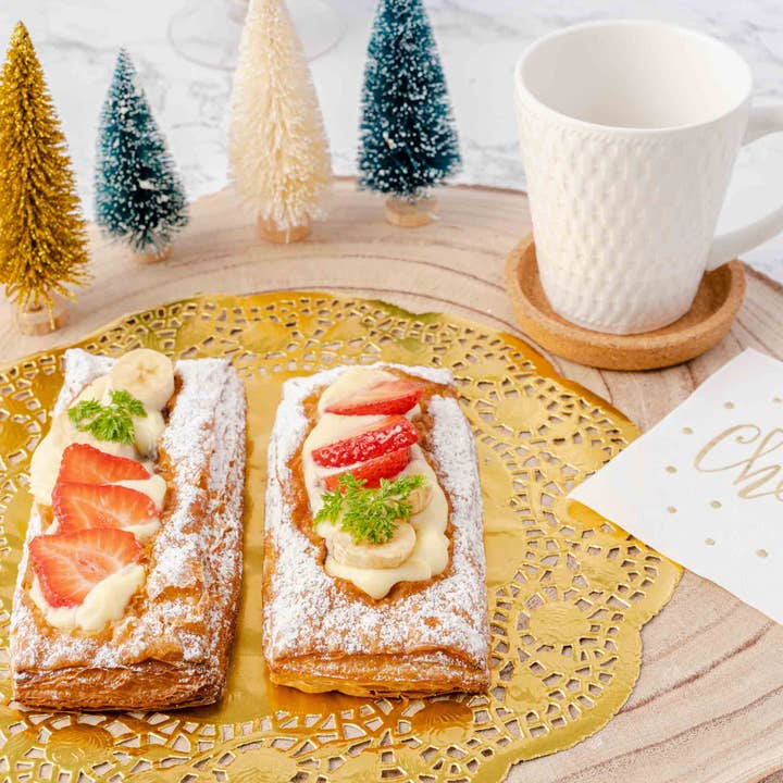 Round Lace Metallic Paper Doilies 10" - Set of 100 - Gold for wholesale on Faire1