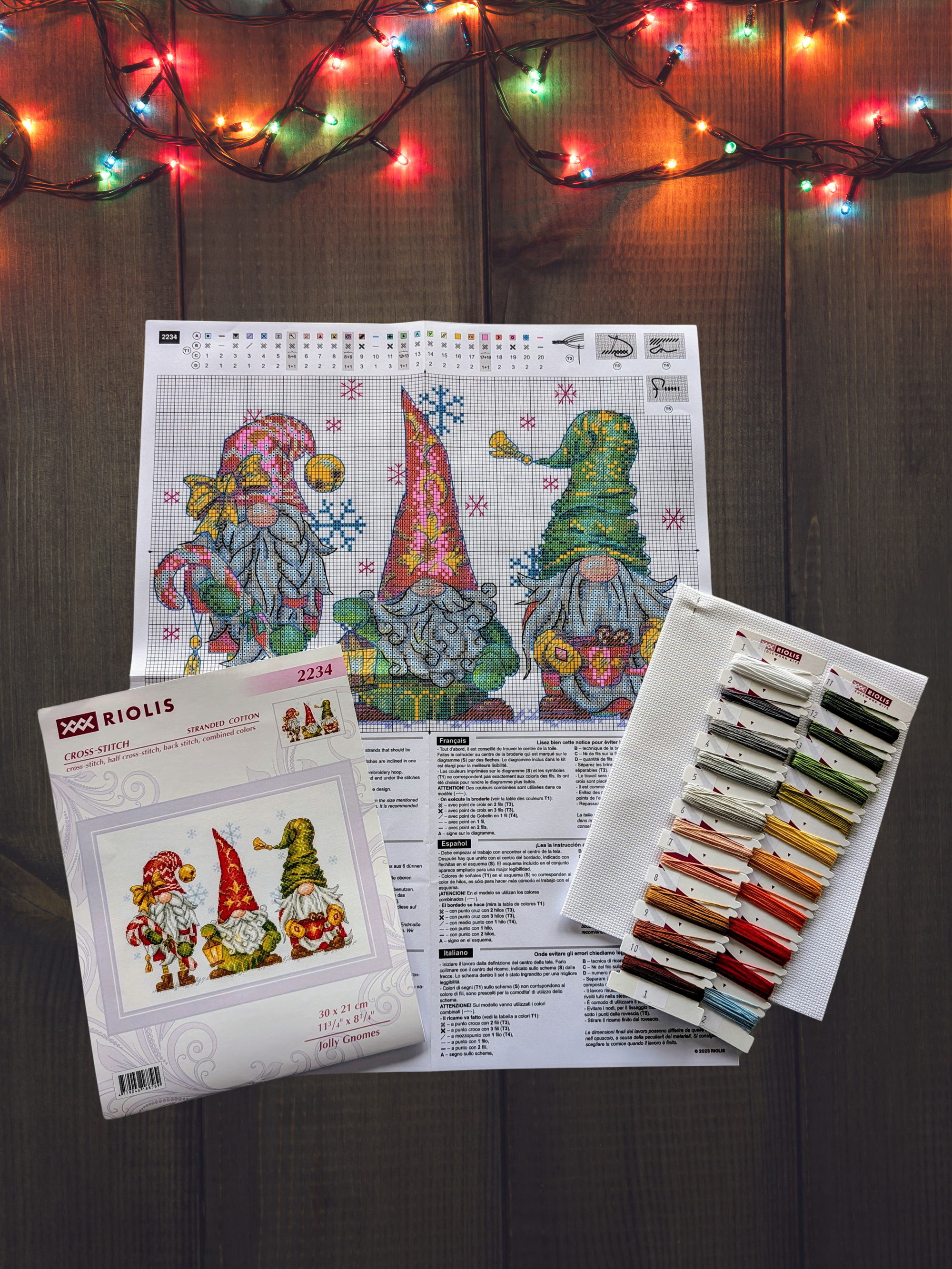 RIOLIS - Wholesale Embroidery/Cross Stitch Supplies - Cross Stitch Kit From Riolis 2234 Jolly Gnomes2