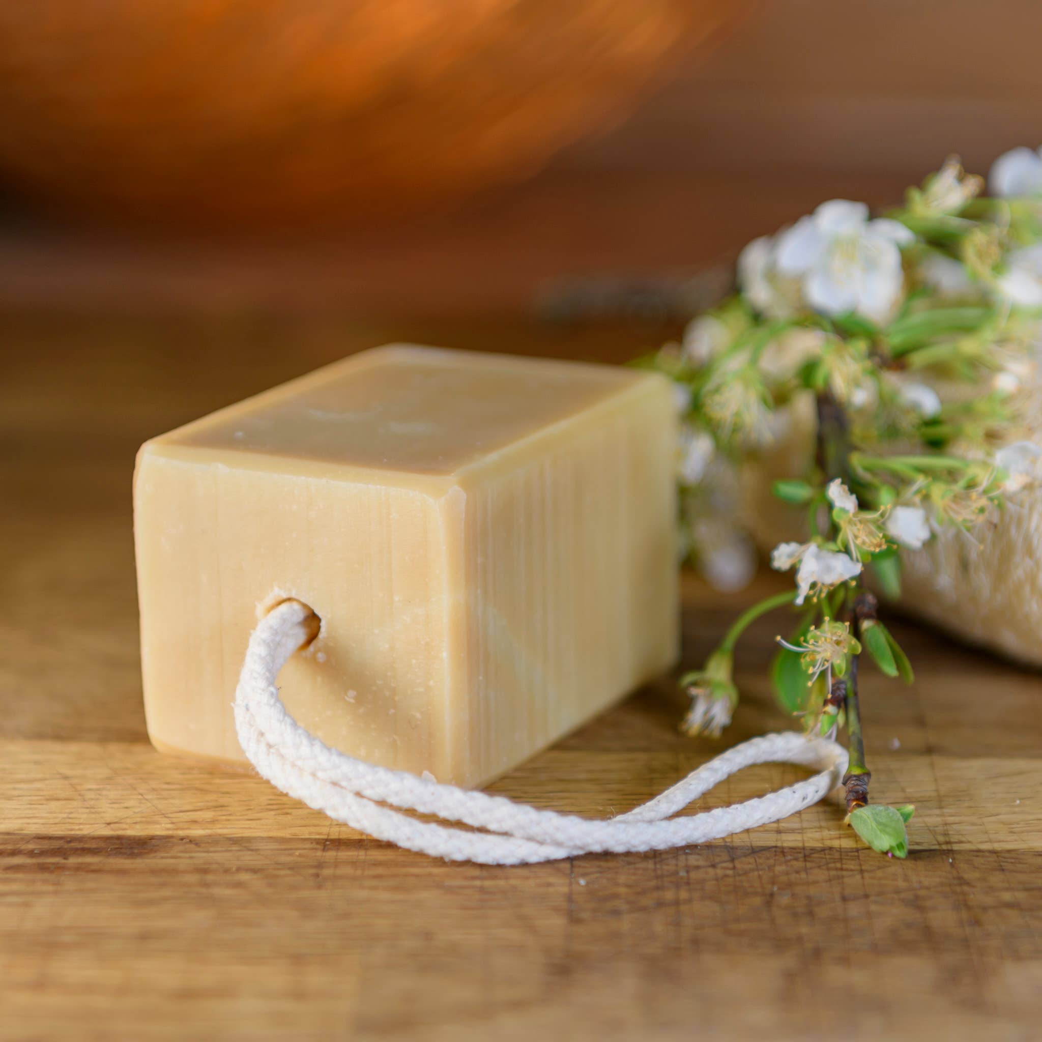 Savonnerie de la Buèges - Vendita all'ingrosso Saponette - Sapone al miele1