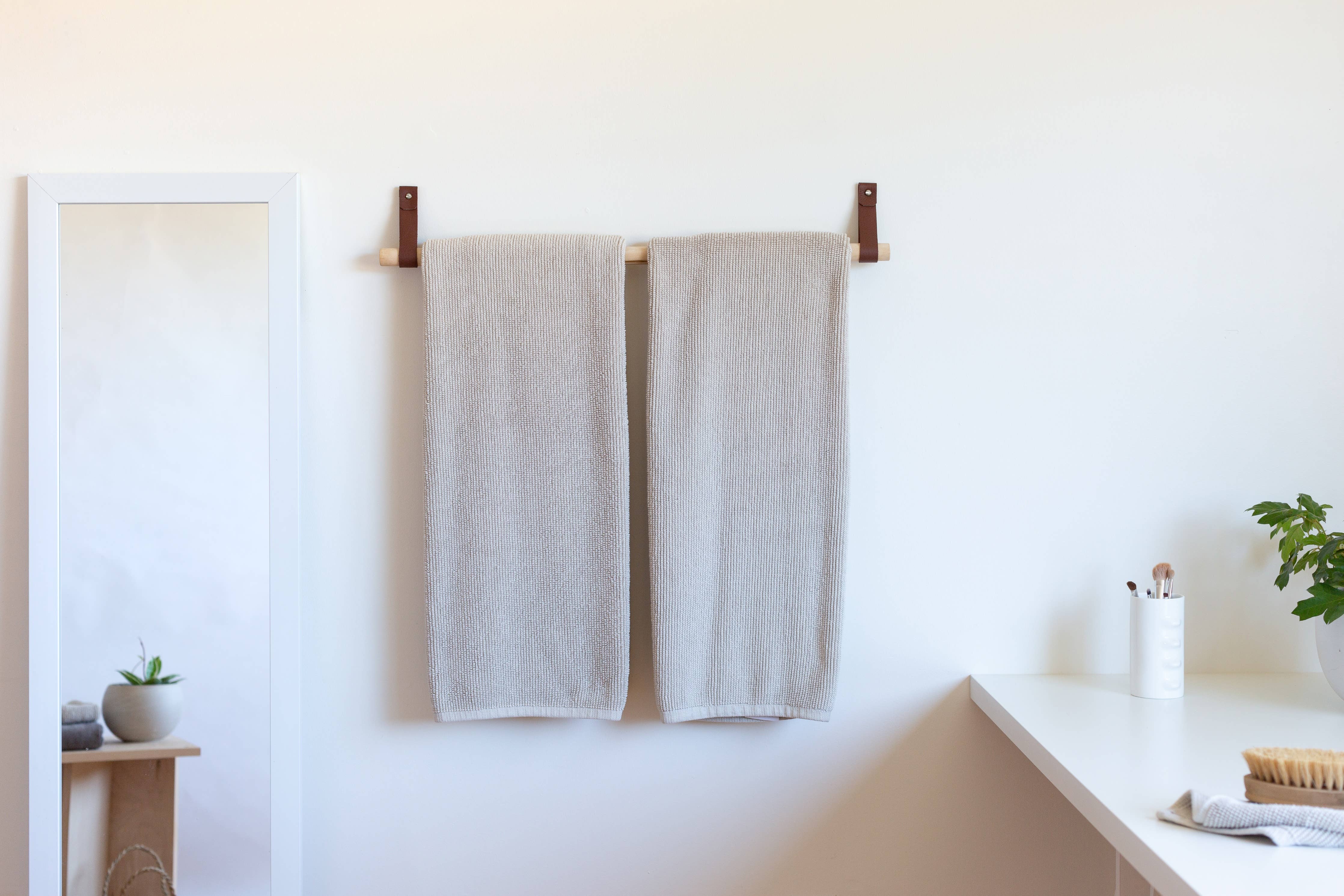 Keyaiira - Wholesale Towel Holder/Hanger - Bathroom Fixture Bundle - Steel Finish - [Round End Style]7