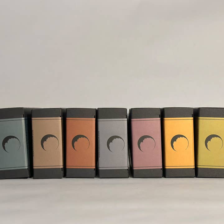 Gibbous Handmade - Wholesale Jar/Filled Candle - FORAGE Candle | Fresh Leaves, Oakmoss, Pine + Earth7