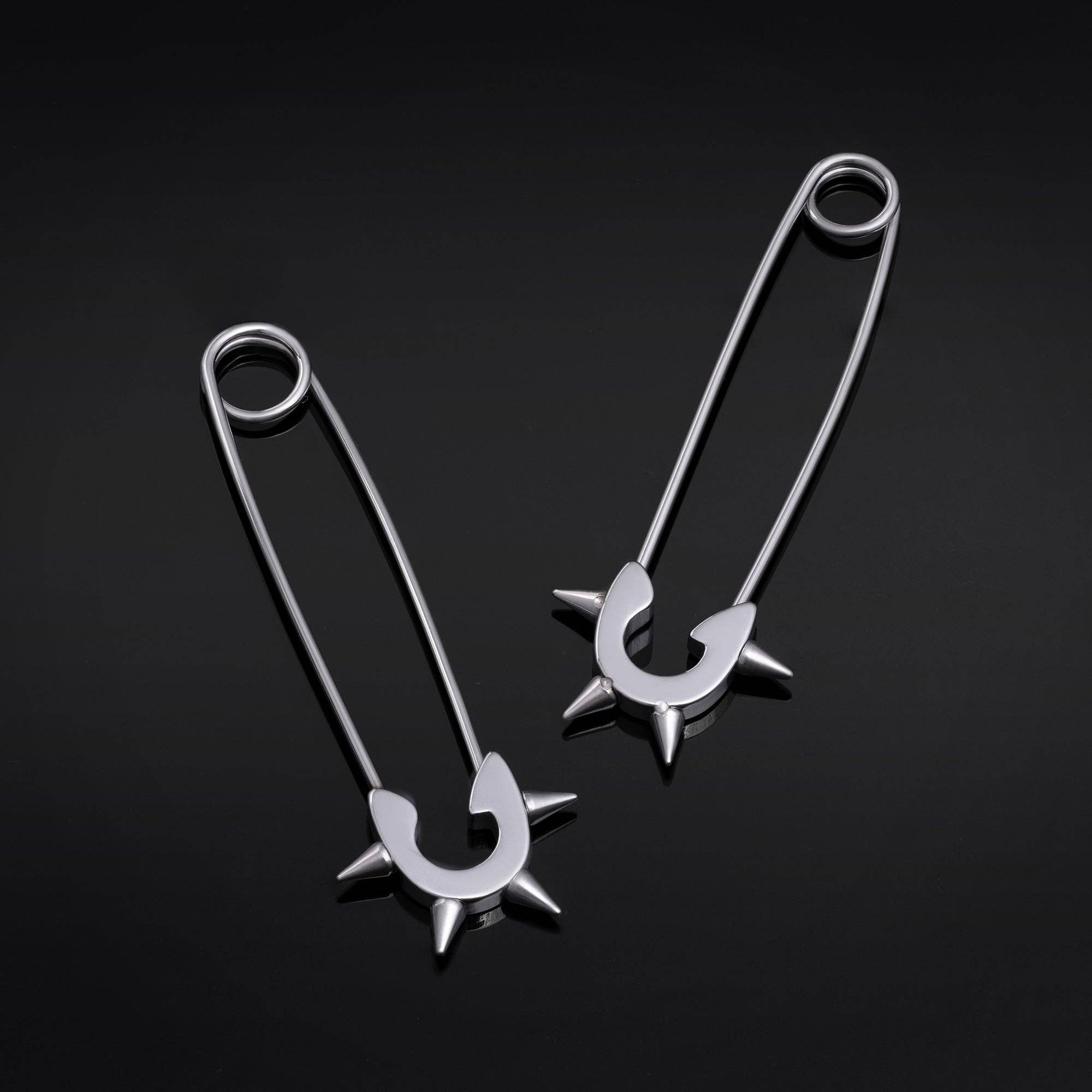 Custom Plugs – wholesale Dangle earrings – Stainless Steel Silver Spiked Safety Pin Earrings (Pair)1