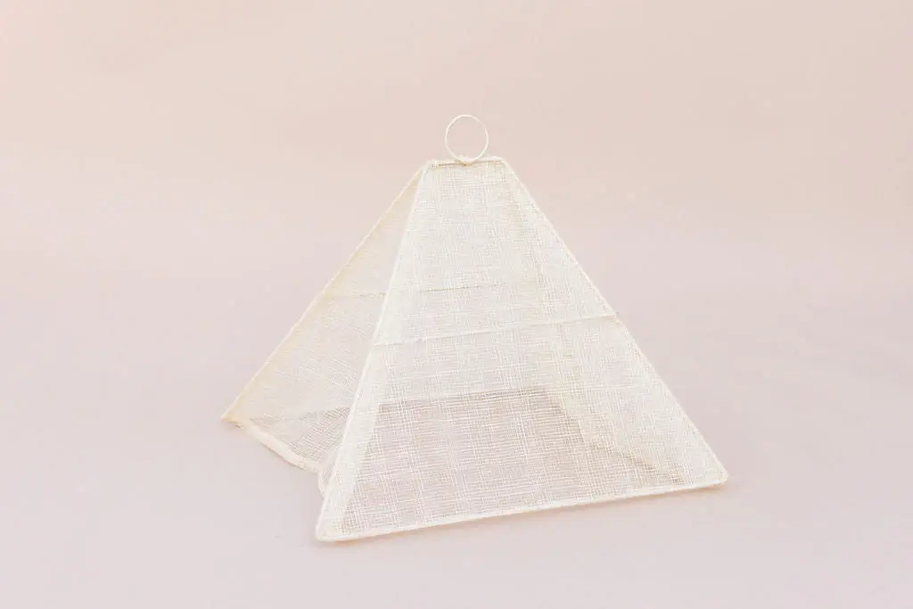 NEEPA HUT - Wholesale Food Storage Wrap/Bag - Handmade Collapsible Woven Food Tent | Cream | Small | Indiv2