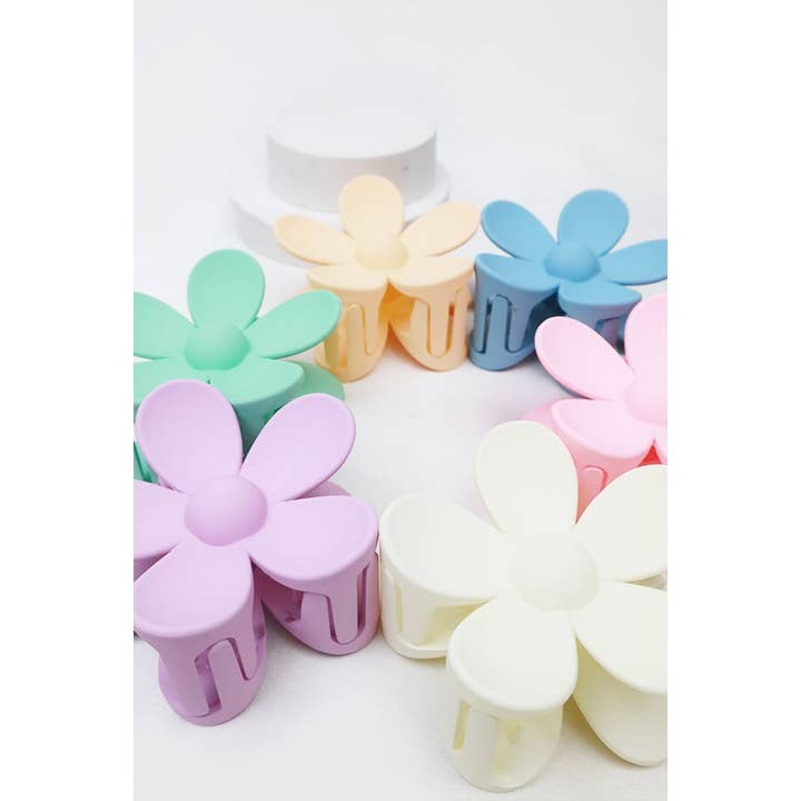 MIX COLOR Pastel Tone Daisy Hair Clips for wholesale on Faire