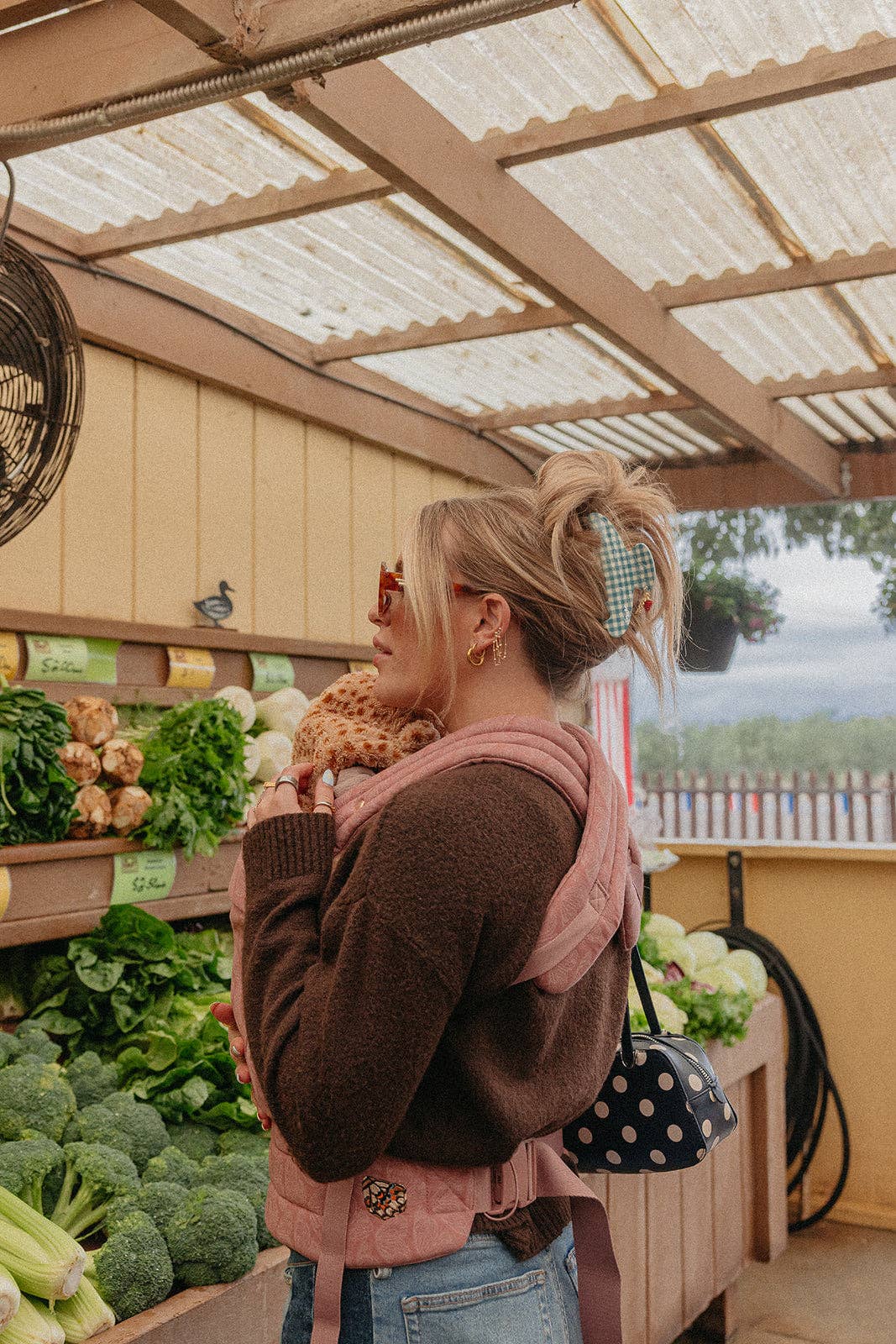 KAXI - Wholesale Hair Clip - Women's - BLUE GINGHAM STRAWBERRY CHARM CLAW8