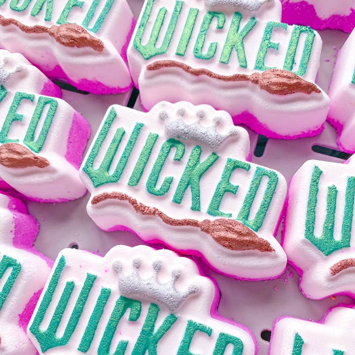 Bathe Enchanted - Wholesale Bath Bomb/Fizz - Wicked Bath Bomb