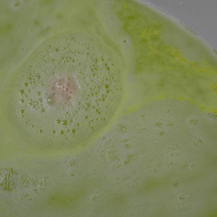 De Unique Fragrance – Bomba de banho/efervescente por atacado – Bombas de banho de cabeça de porco que mudam de cor Scented Honeysuckle JM3