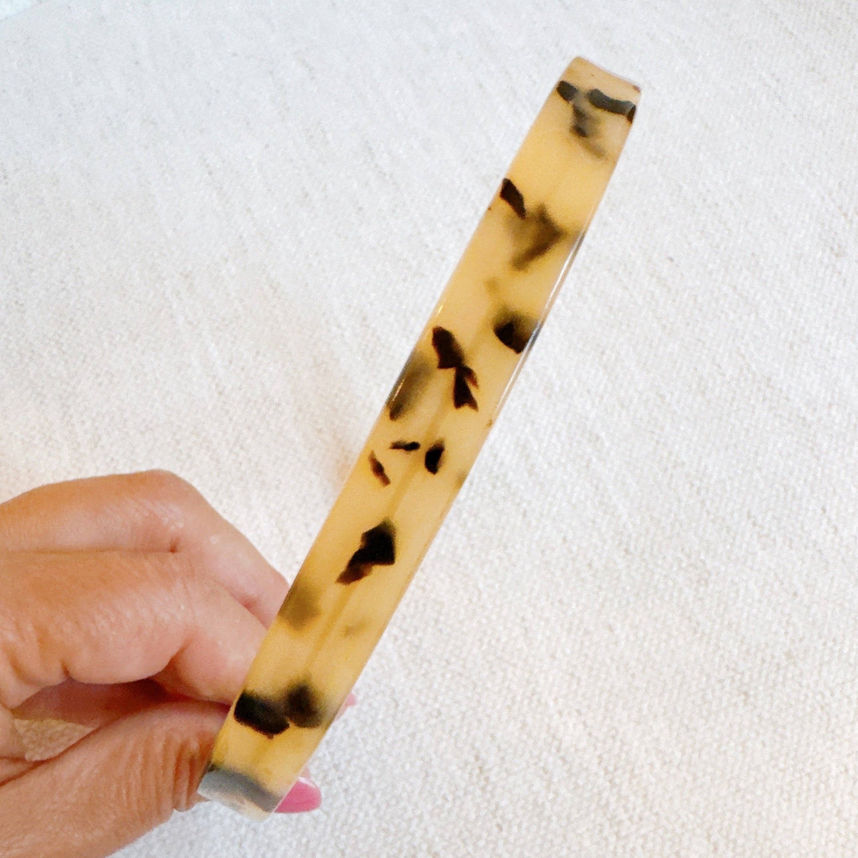 Ellison+Young - Venta al por mayor Cinta para el pelo - Mujer - Diadema Clásica Tortuga Delgada y Elegante0