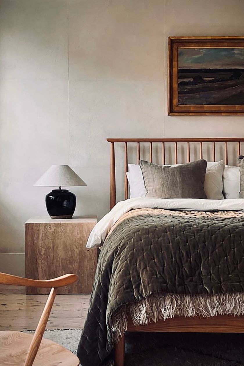 Niki Jones – wholesale Quilt – Velvet Linen Throw9