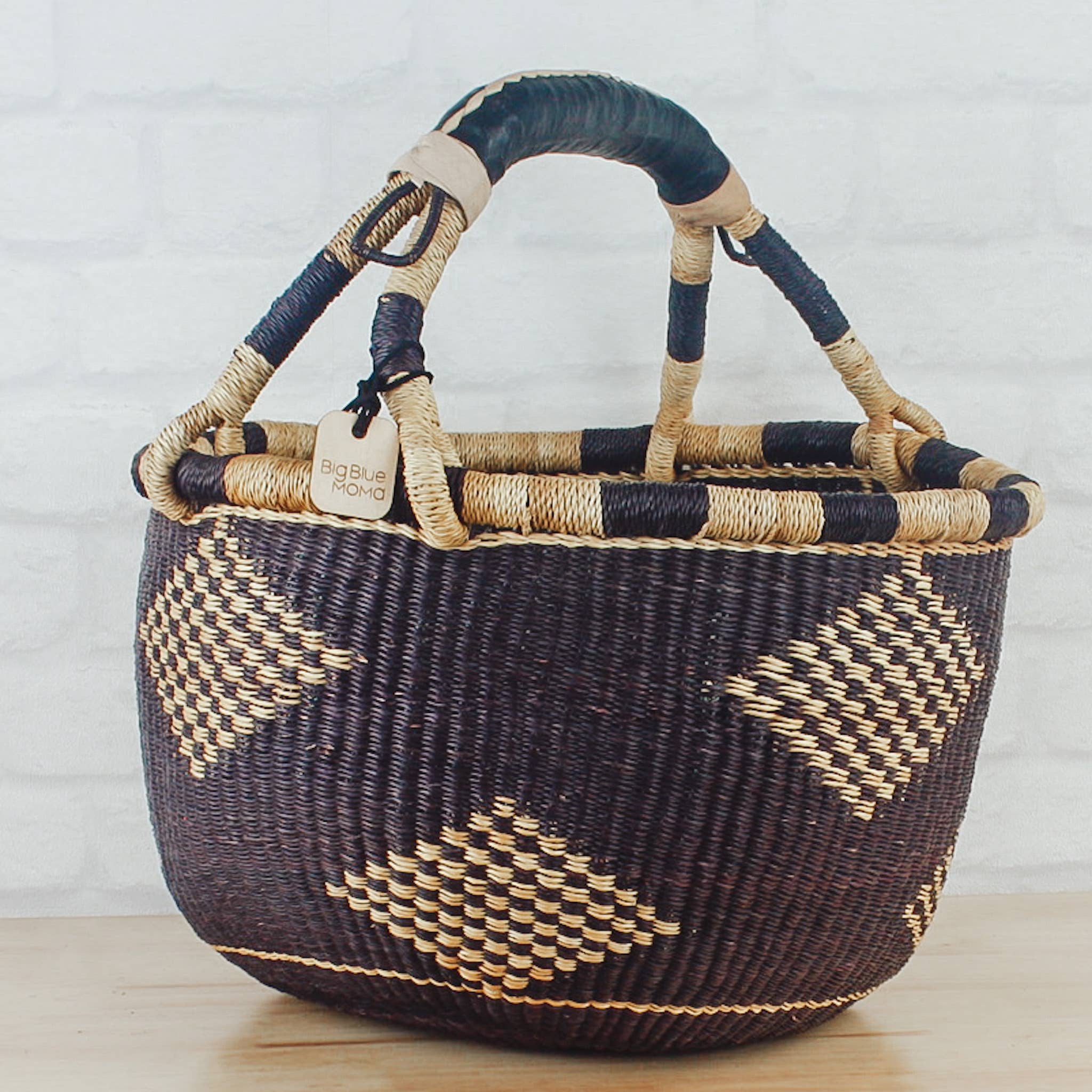 Big Blue Moma - Wholesale Basket - Round Basket Large - Natural Palette11