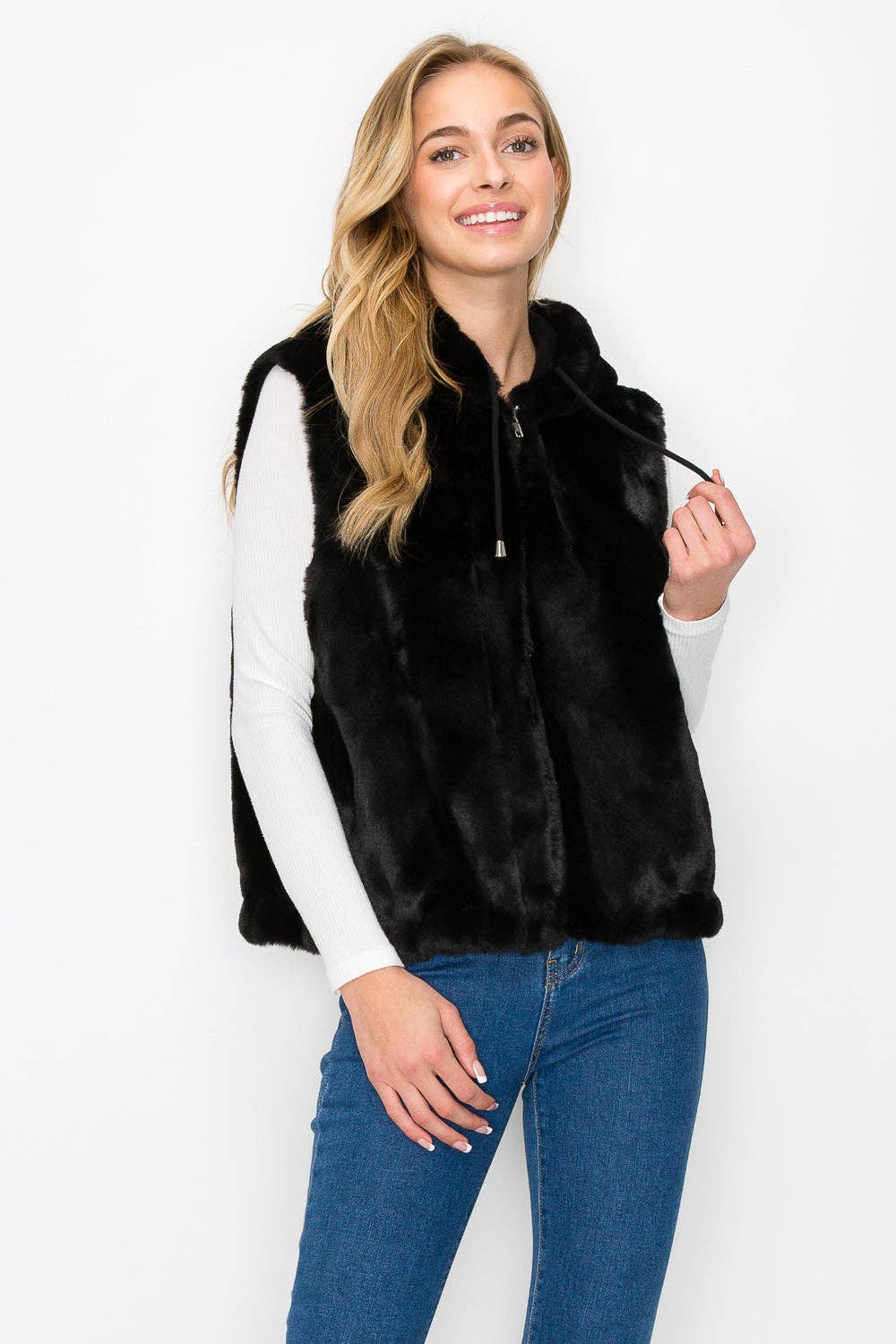 Joh Apparel – wholesale Väst - Dam – Jackie pälsväst med matchande crossbody-pälsväska (set)13