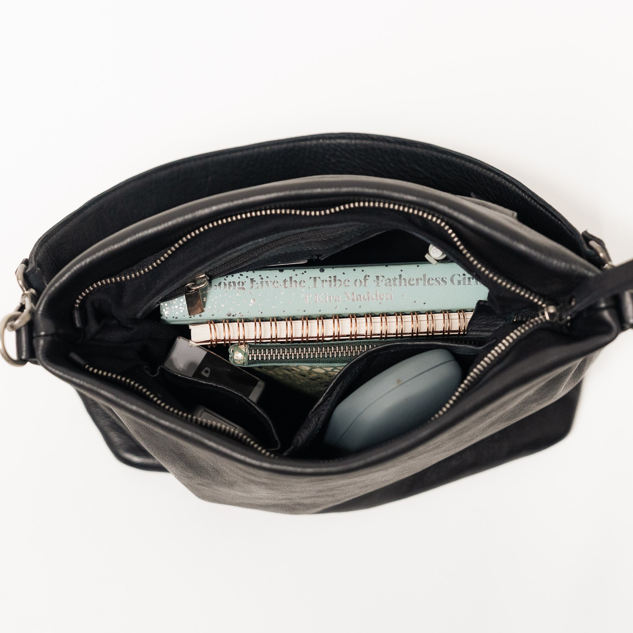 Latico Leathers - Wholesale Crossbody Bag - Women's - Gretchen Leather Crossbody / Shoulder Bag6