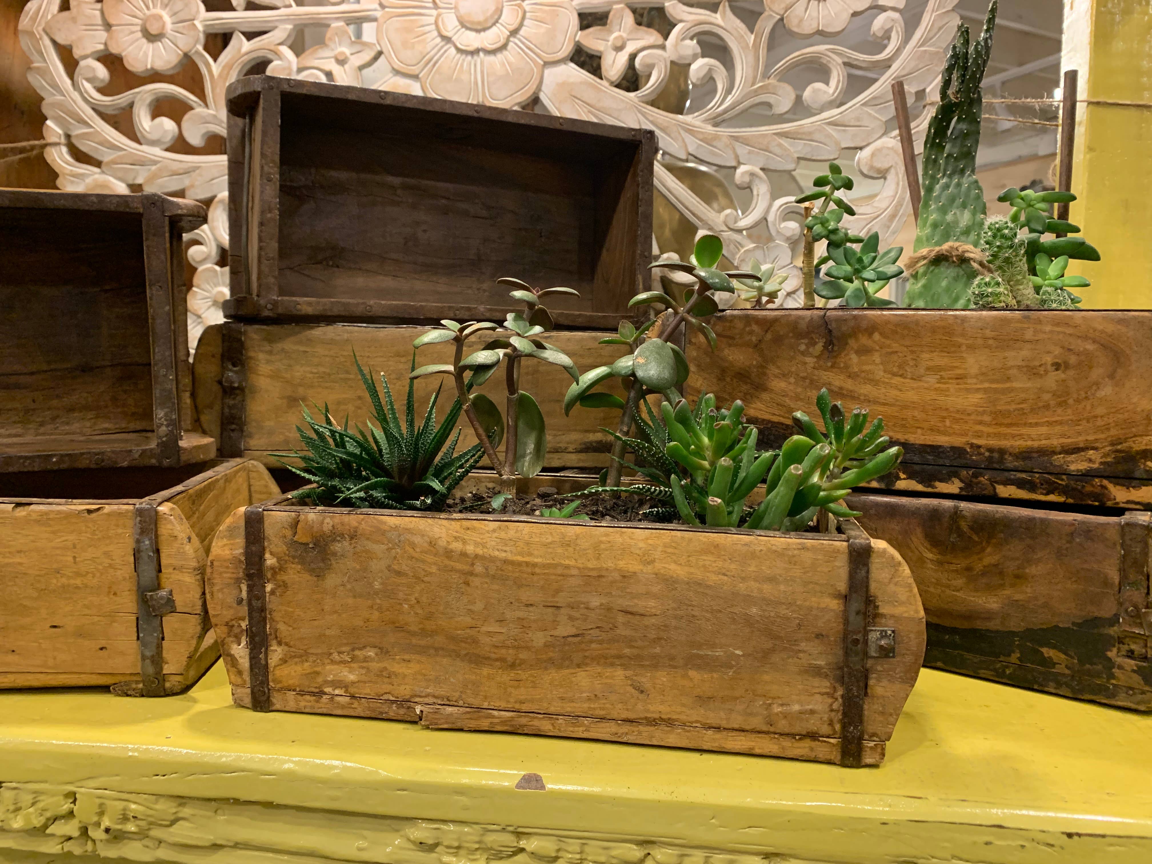 Asia West – Großhandel Hochbeet – Pflanzgefäß aus recyceltem Teakziegel-Formteil7