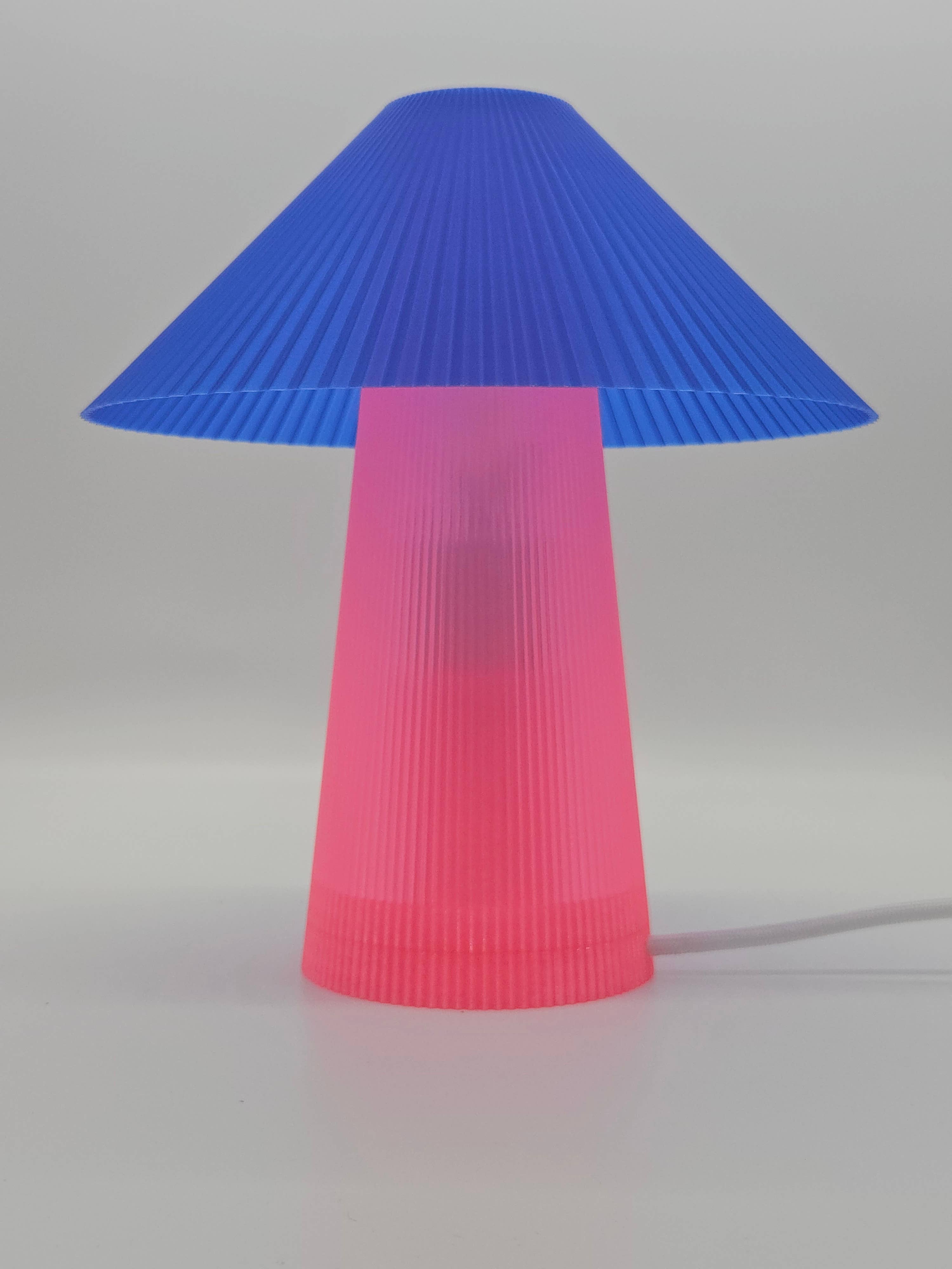 Coast Fig - Vendita all'ingrosso Lampada da scrivania/d'accento - Lampada da tavolo Straigt shroom (Rosa vibrante-Blu)6