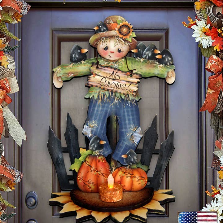 Crochet de porte mural Scarecrow No Crows J. Mills-Price pour la vente par Designocracy