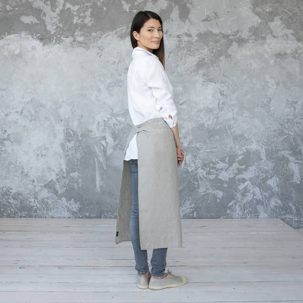 LinenMe - Wholesale Apron - Linen Chef's Apron Taupe Stone Washed2