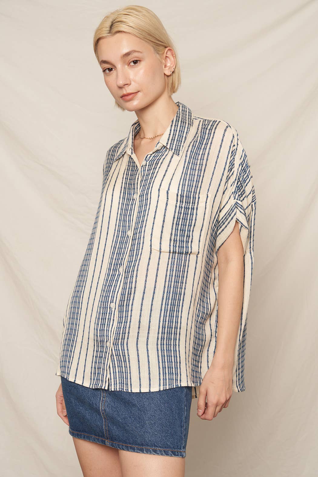 En Crème - Vente Chemise à col boutonné – femme - Haut boutonné rayé à manches courtes5