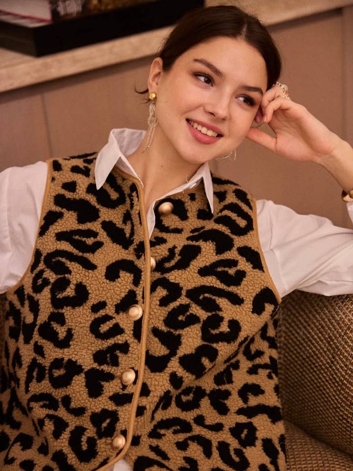 Leopard sleeveless vest with gold buttons - 2453 for wholesale by Frime
