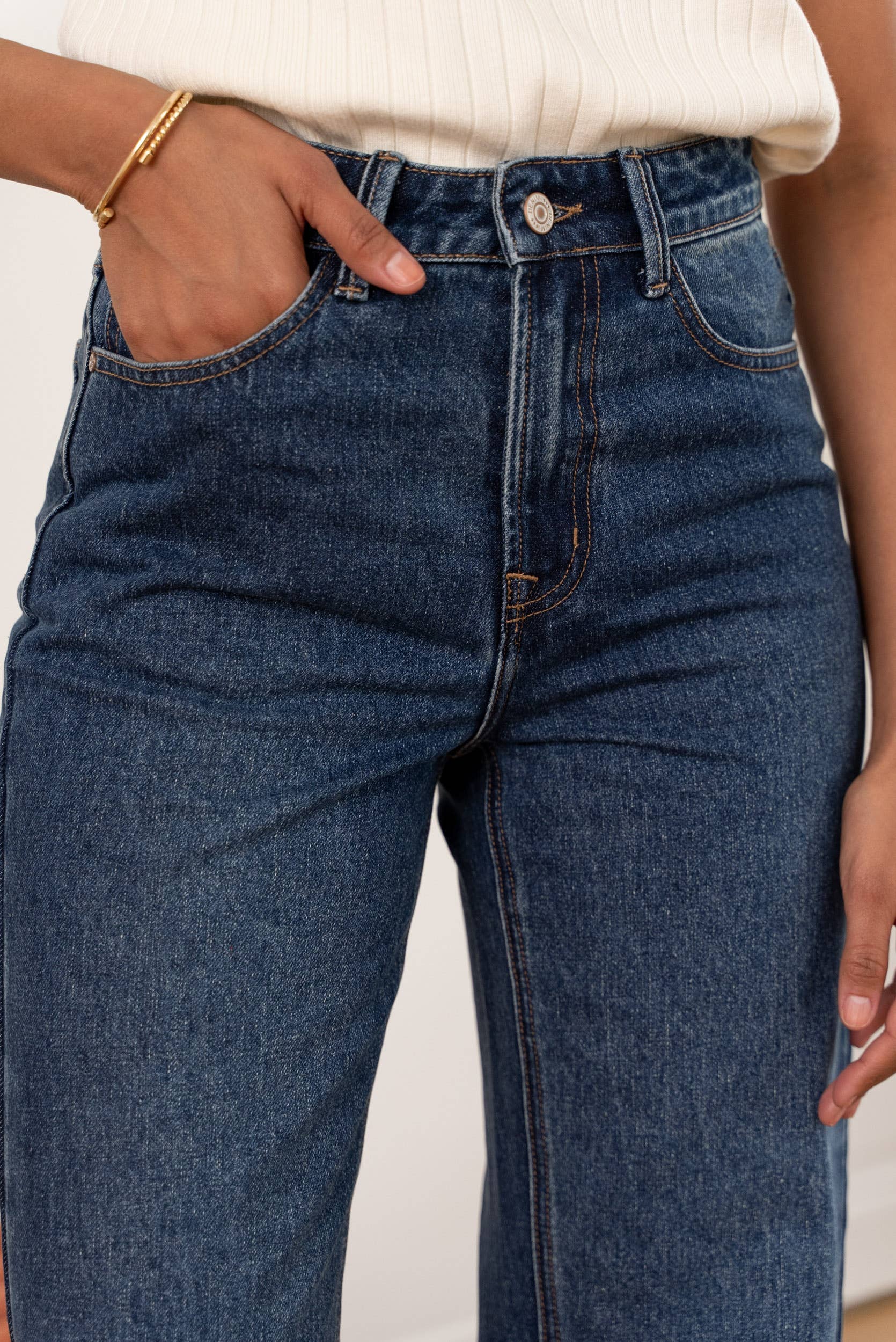 Oraije Paris – Engroshandel Jeans - Dame – Jean Raphael skærer bredt9