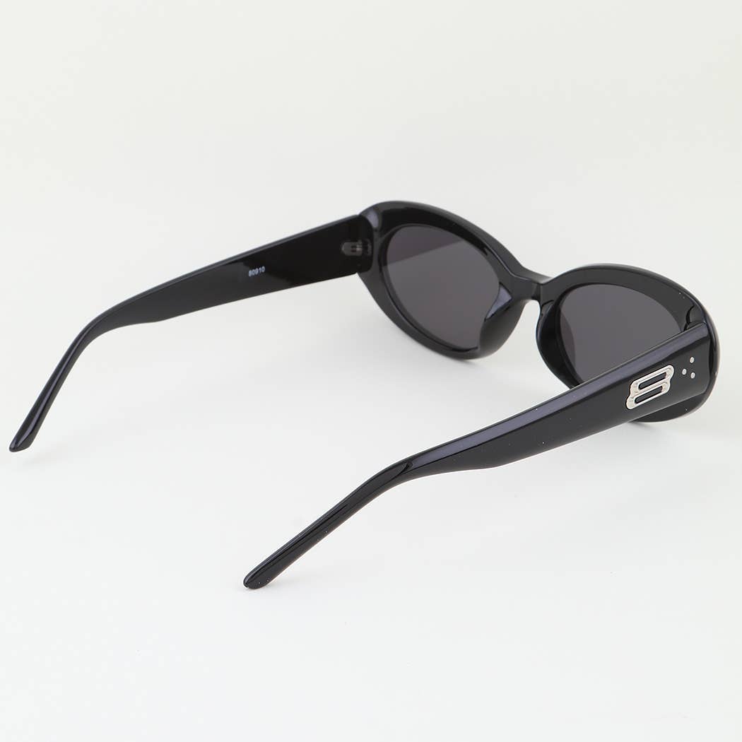 MIX Modern Chic Round Sunglasses for wholesale on Faire2