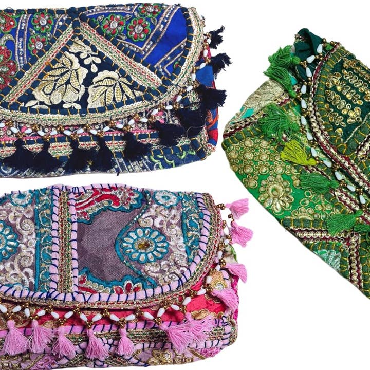 Embroidered Clutch Bag 28x18cm for wholesale by Status Collections