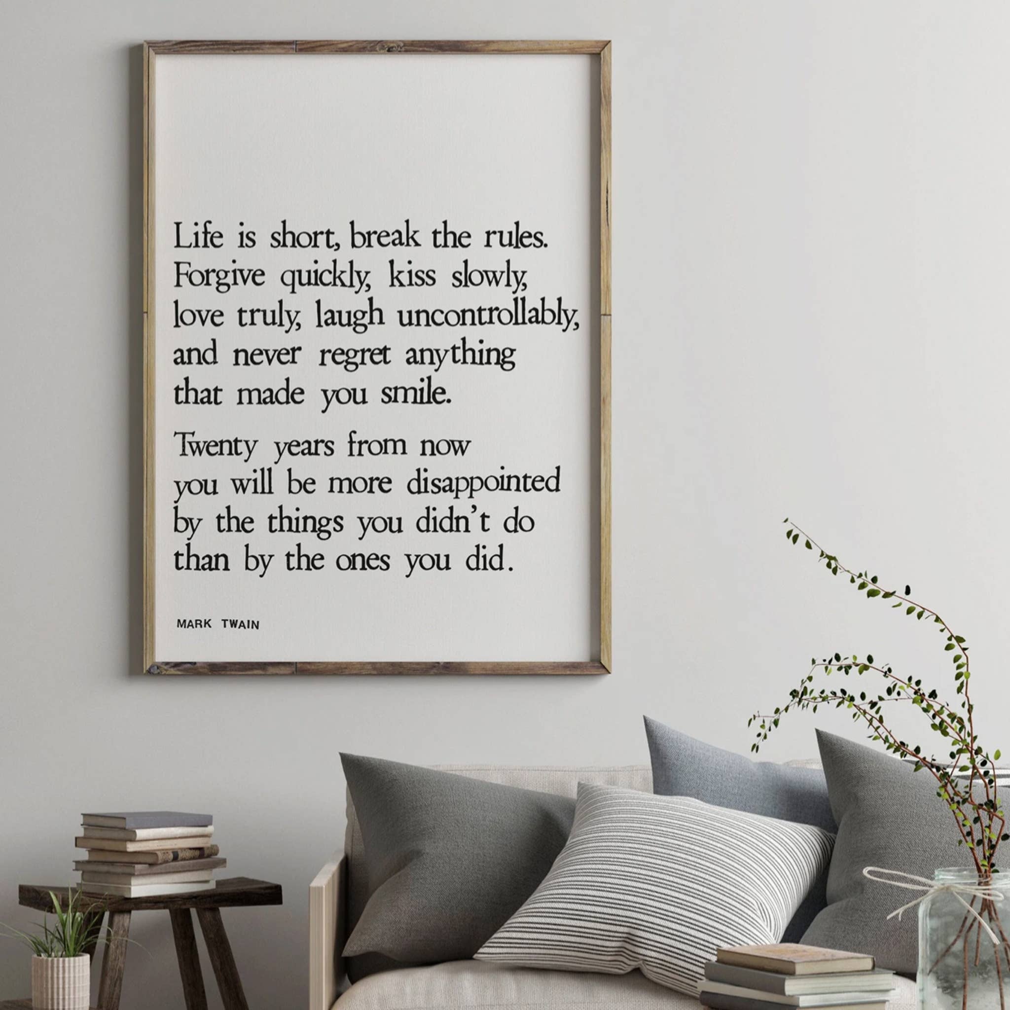 SAJA Design Atelier - Wholesale Art Print - Art print “Mark Twain” stamped mural6