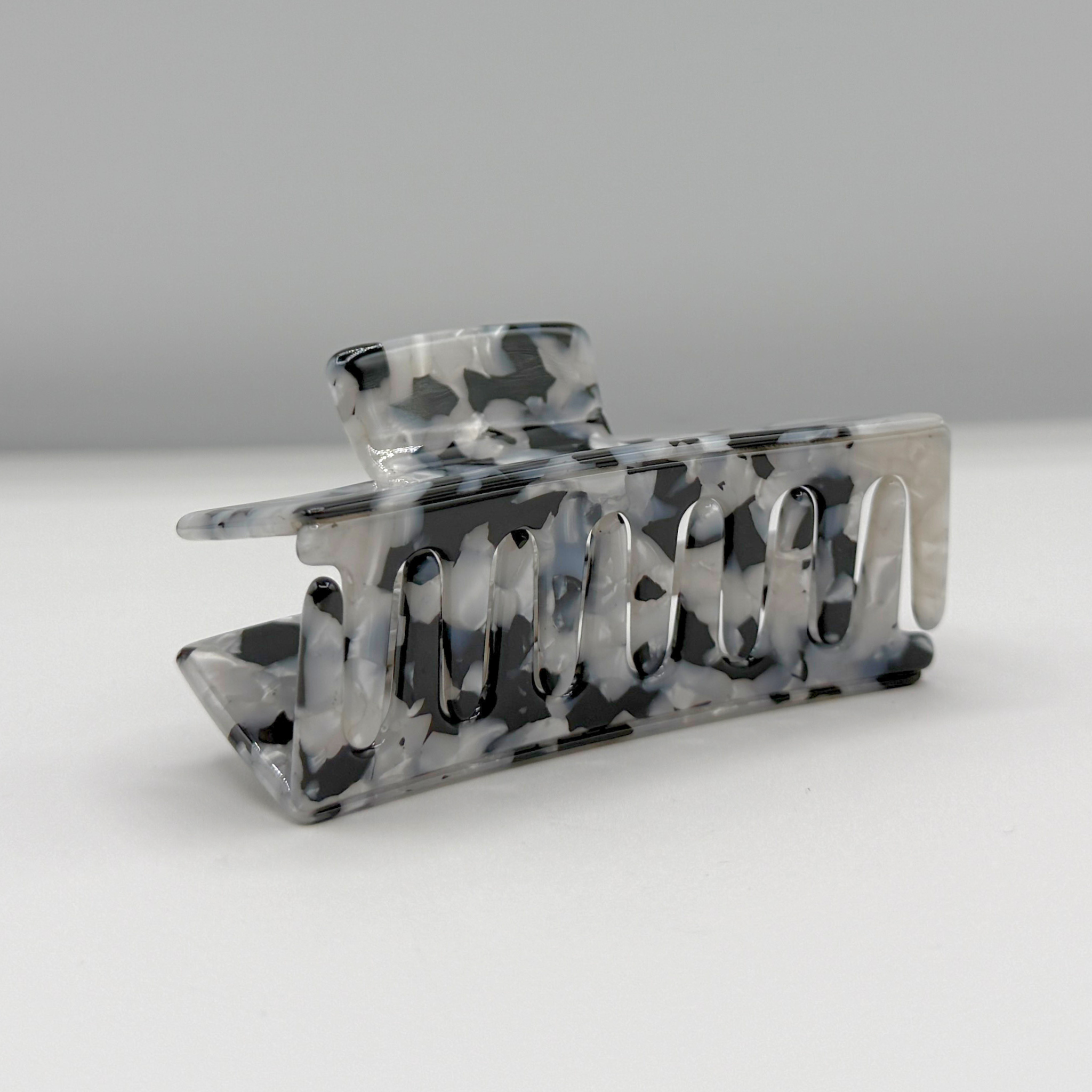 Love Attack - Wholesale Hair Clip - Women's - Sara Cellulose Acetate Hair Claw Clips28