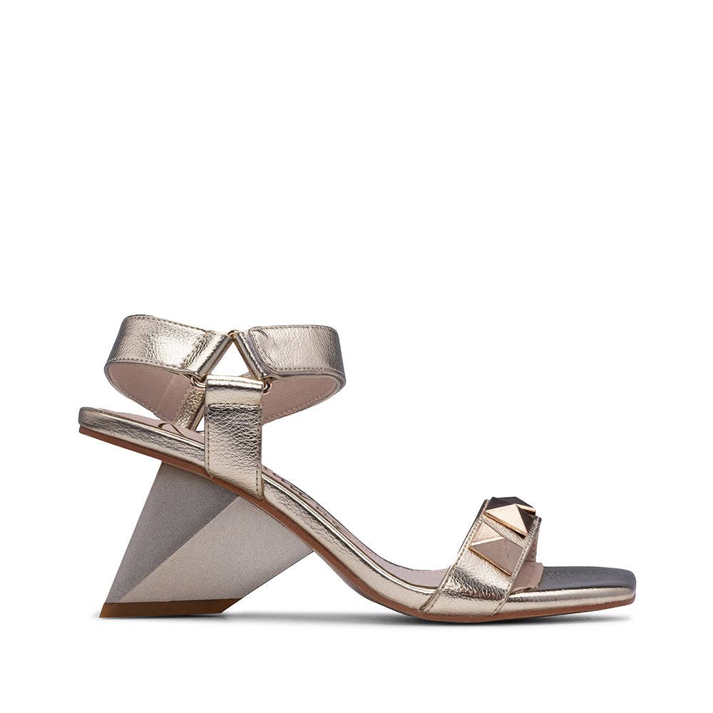 What a Shoes – Großhandel High Heels – Damen – Canaria Pumps – luxuriöse High Heel Sandalen von ROCK AWAY1