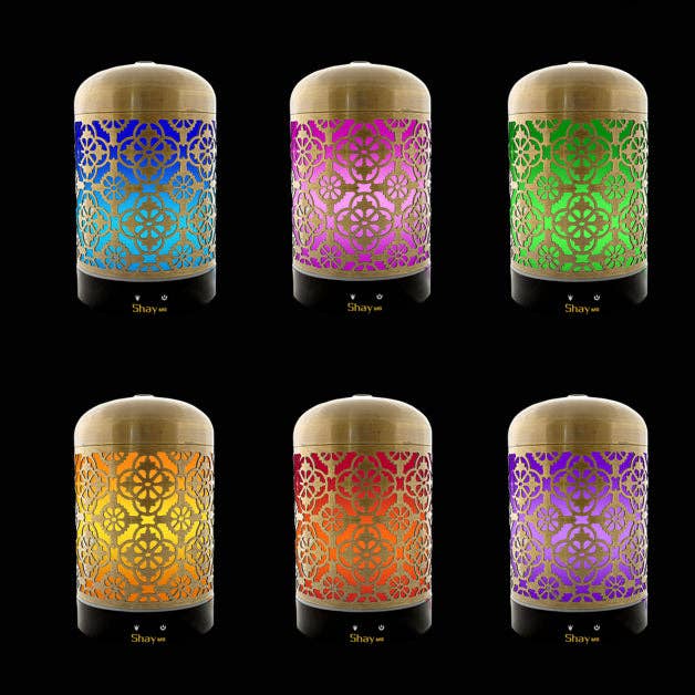 Rare Gear - Vendita all'ingrosso Diffusore elettronico - Diffusore di aromi, umidificatore e luce che cambia colore Shay MG022