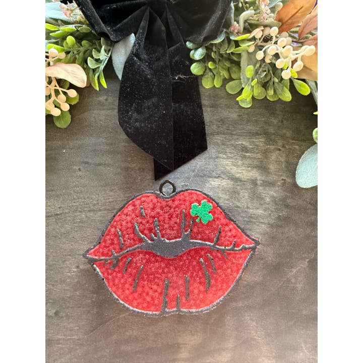 Lèvres de Trèfle Freshie pour la vente par Lil Bit Sassy Lush Co