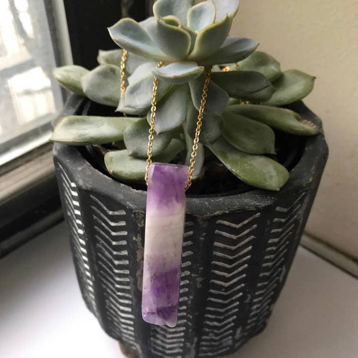Chevron Amethyst Halskette für den Großhandel von Ultraviolet