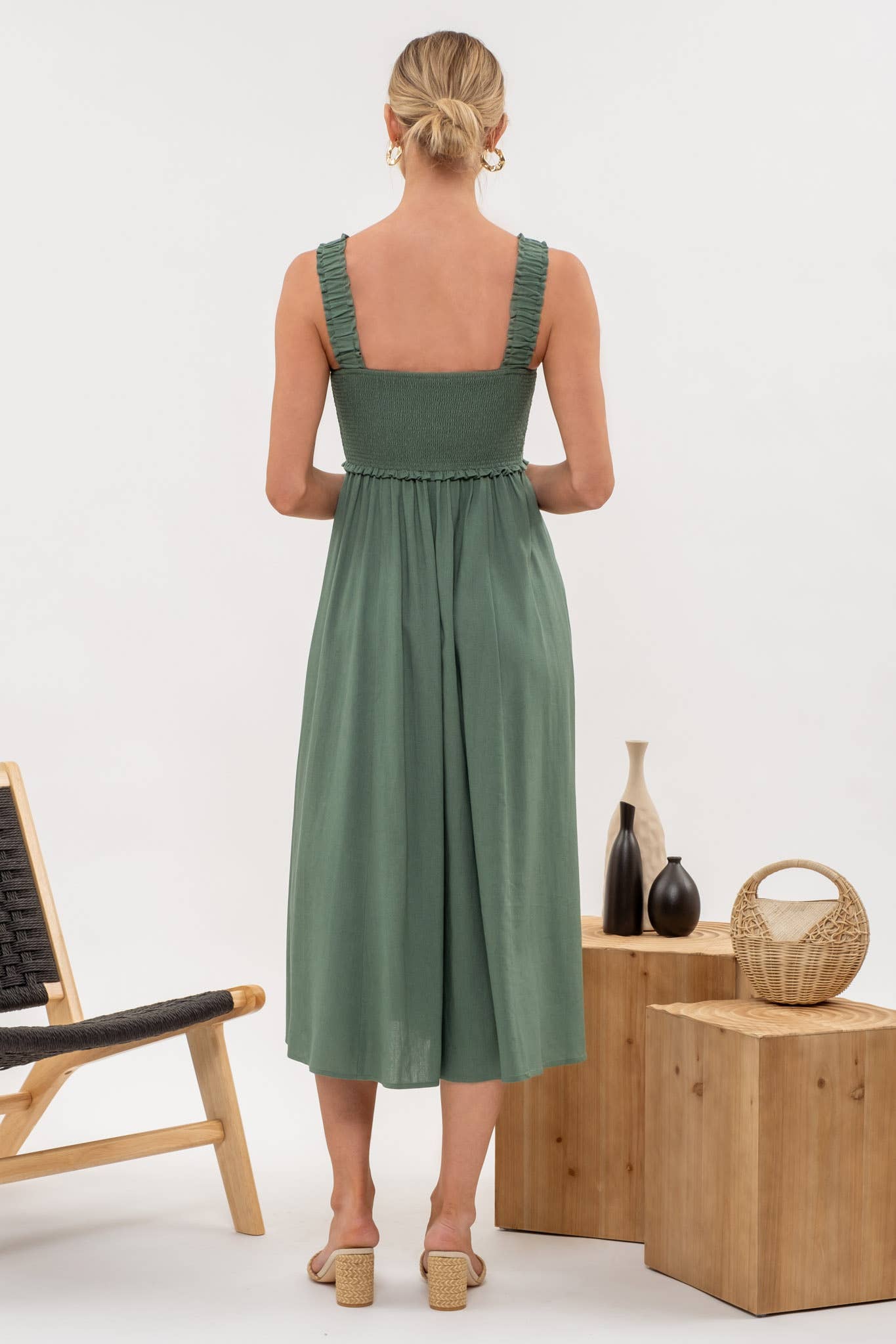 Blu Pepper - Wholesale Jurk - Dames - MIDI-JURK MET SMOCKWERK, MOUWLOOS EN KNOOPSLUITING27