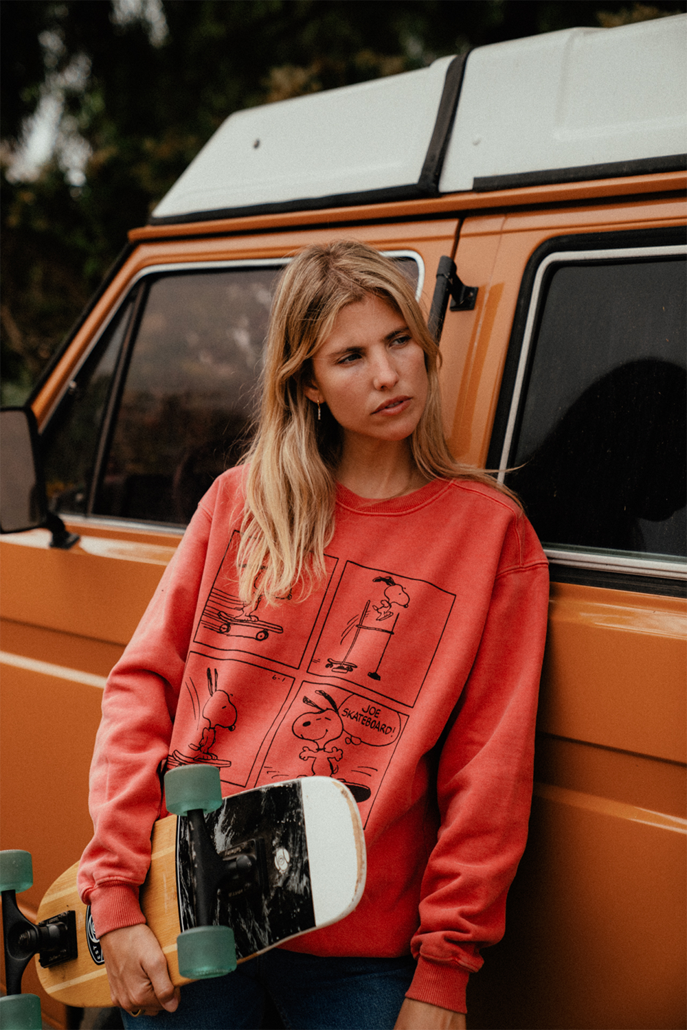 People Of Leisure - Wholesale Graphic Sweatshirt - Women's - Peanuts Joe Cool Snoopy Sweatshirt2