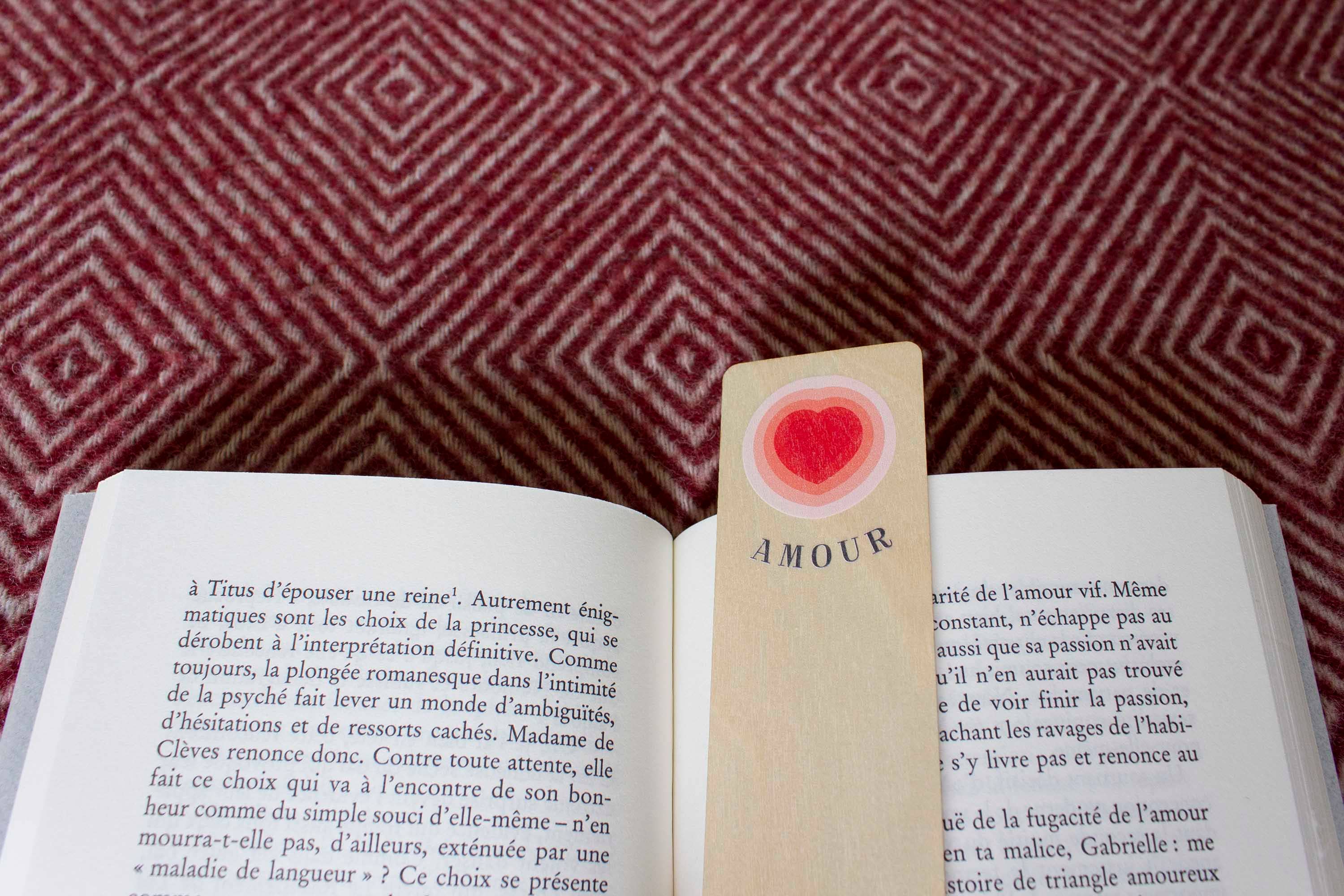Reine Mère - Wholesale Bookmark - Wooden bookmark - Amour (made in France)4
