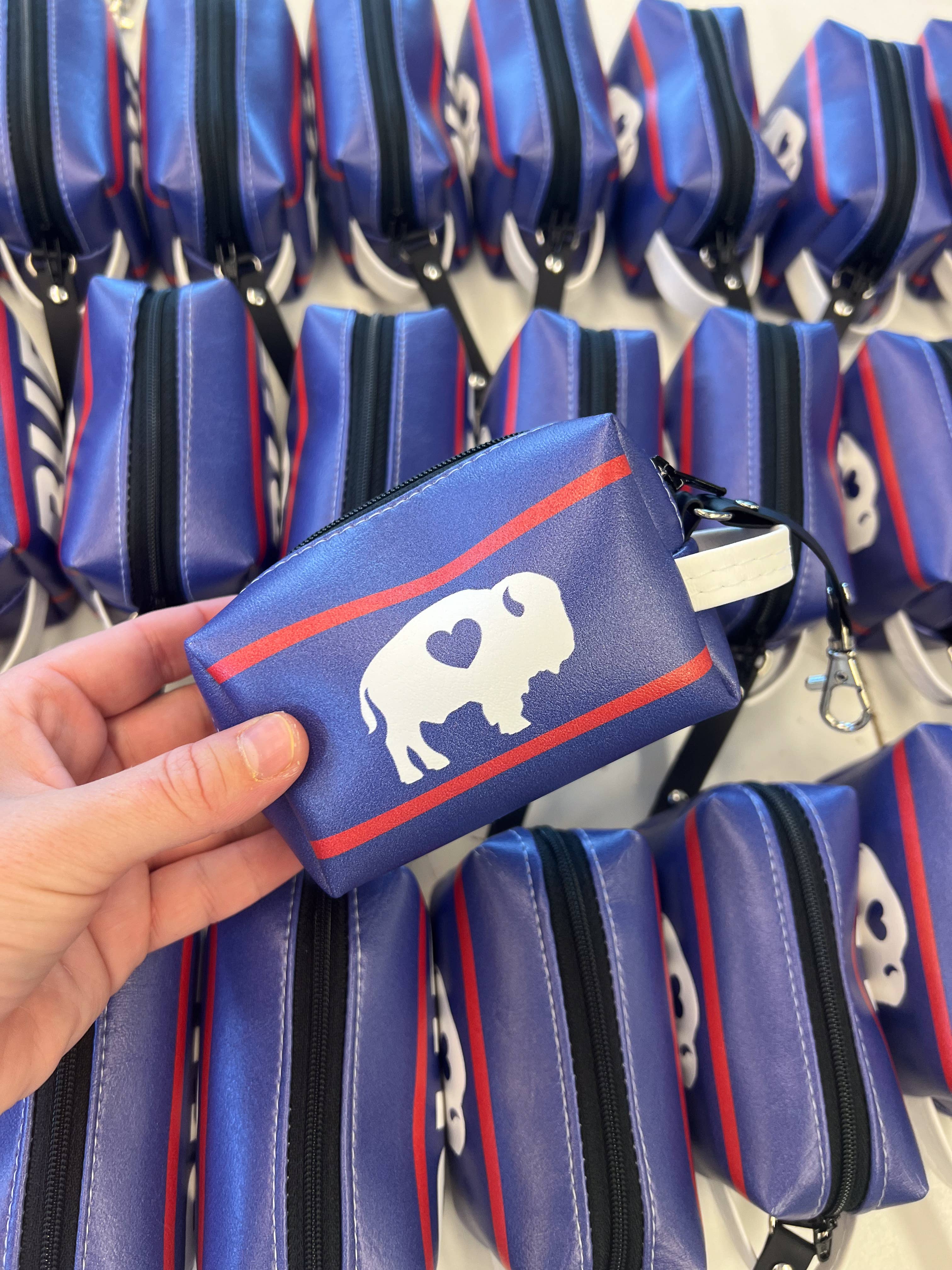 Anne Cate – Großhandel Schlüsselanhänger – Damen – Individuell gestalteter Mini-Taschen-Schlüsselanhänger - Personalisierter, Gebrandeter, Werbeartikel2