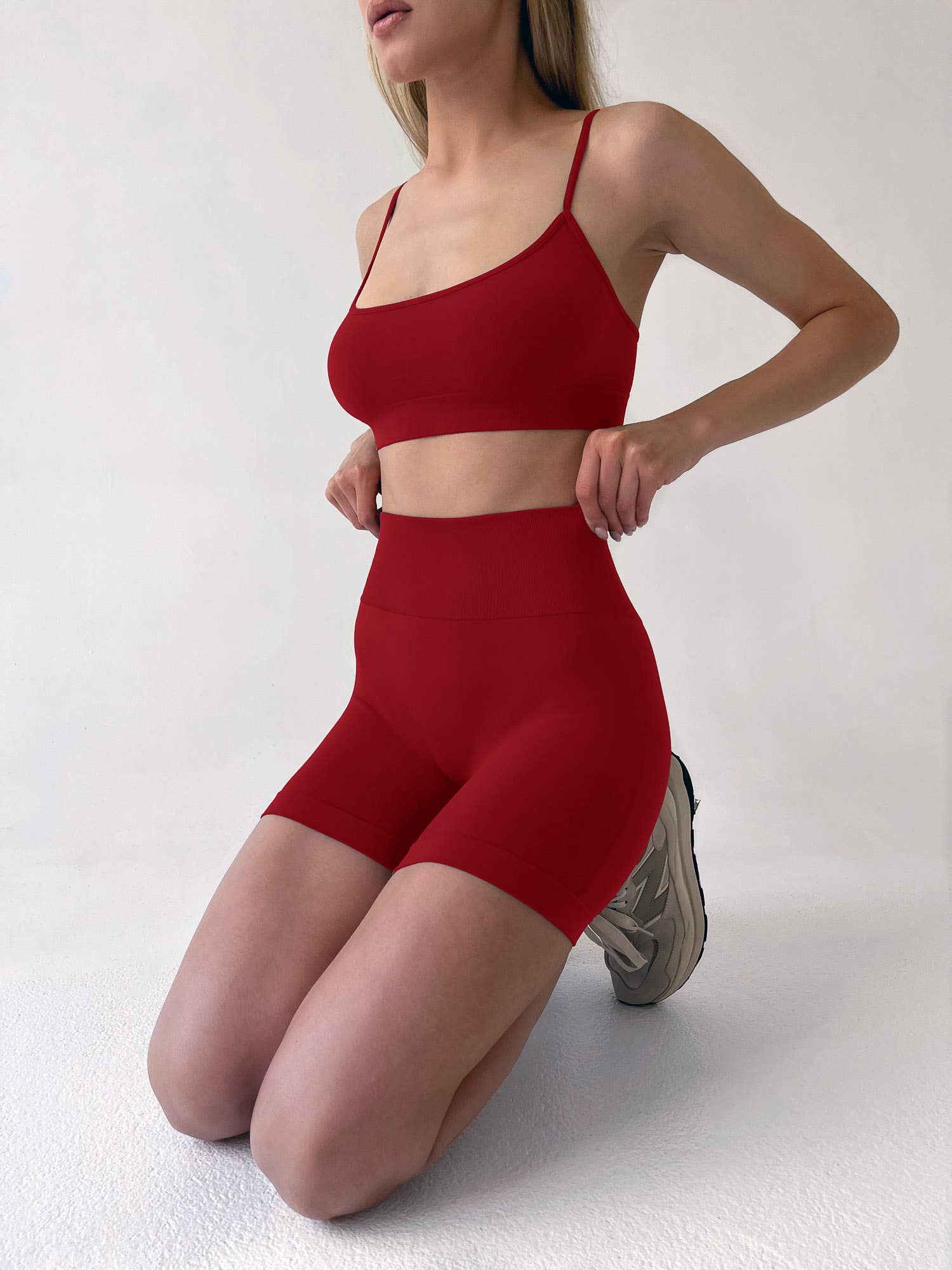 SIAWEAR - Wholesale Athletic Shorts - Women's - Leggings Bike Shorts Slim 200 den ROYAL RUBY Pilates 🇮🇹1