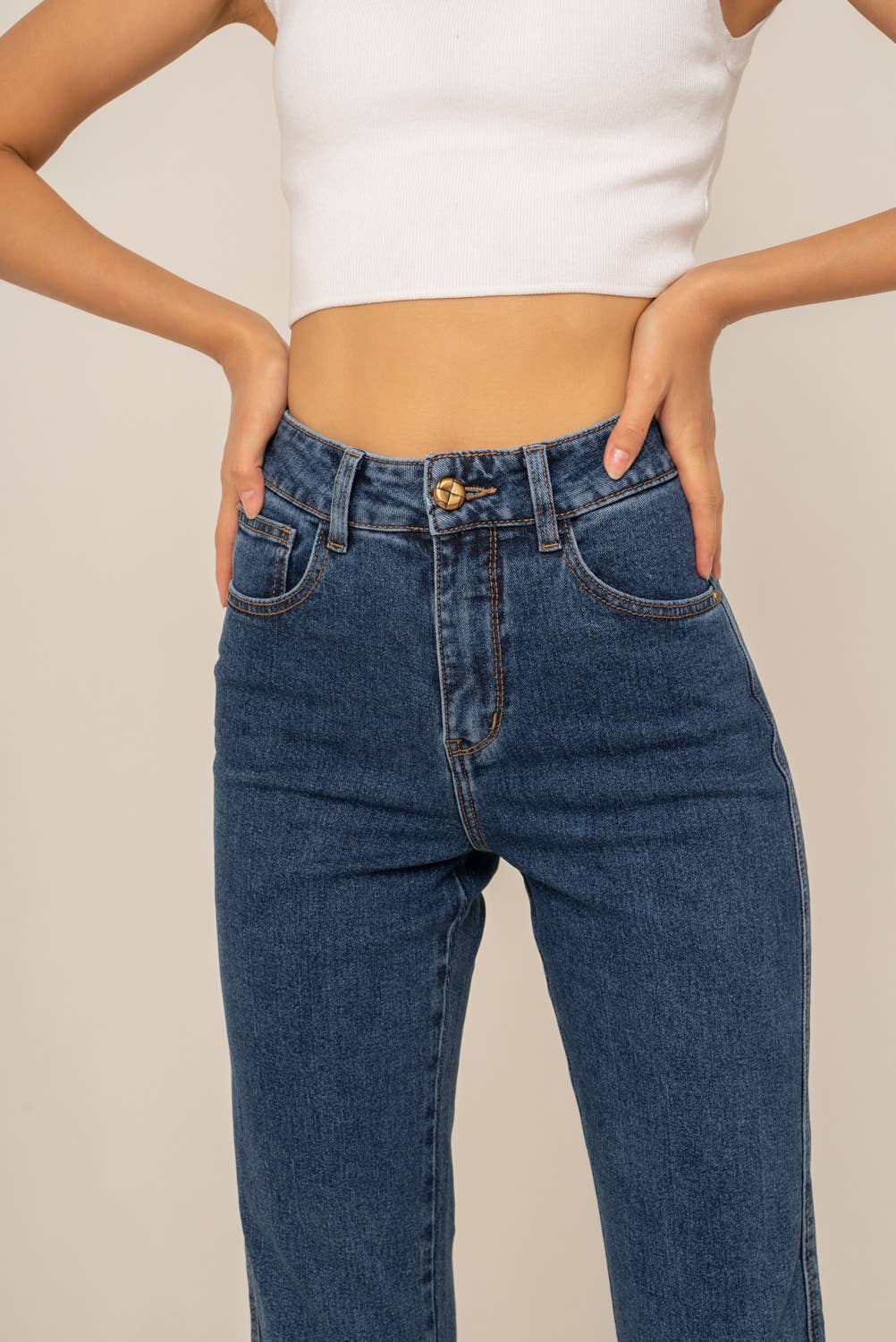 Oraije Paris - Wholesale Jeans - Women's - Kendal straight jeans2