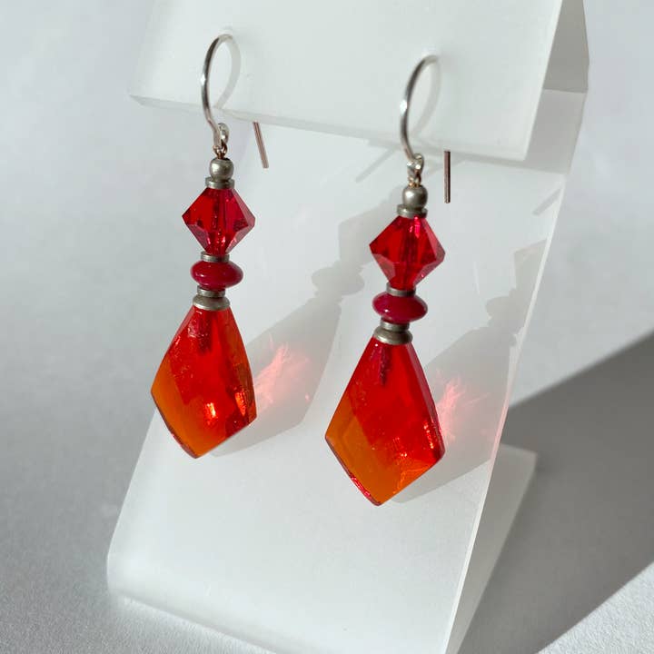 Owen Glass Collection - Wholesale Dangle Earrings - 564 - BRIGHT RED EARRINGS, GLASS AND AUSTRIAN CRYSTAL2