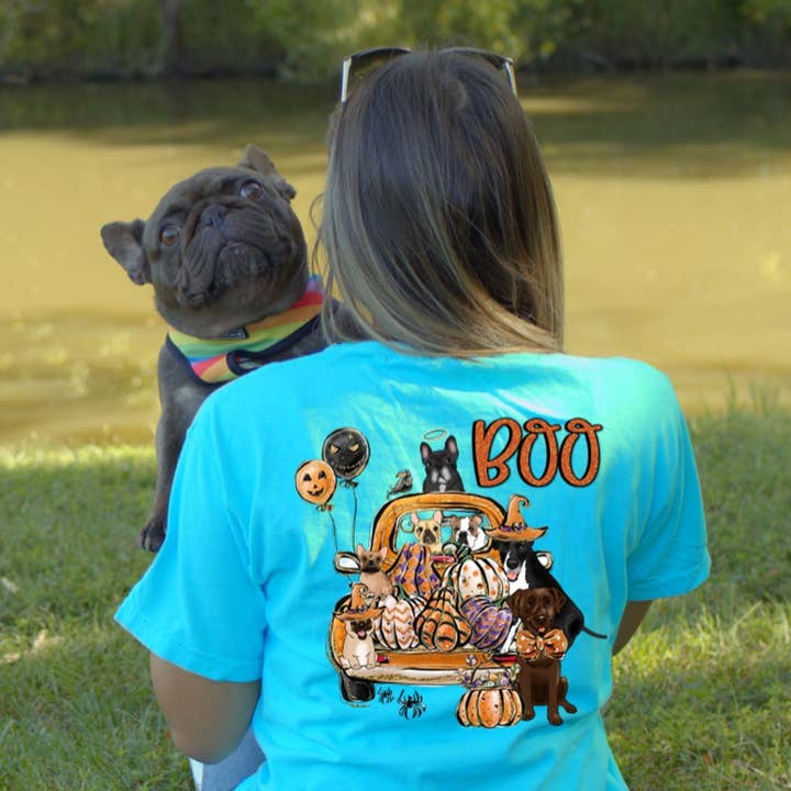 T-shirt à poche Dog Truck Boo pour Halloween pour la vente par Squishy Faces